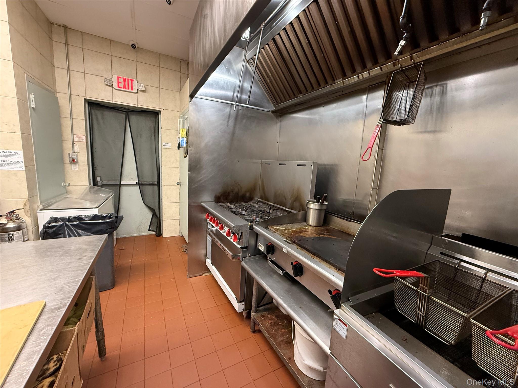 182B Maple Avenue, Rockville Centre, NY 11570