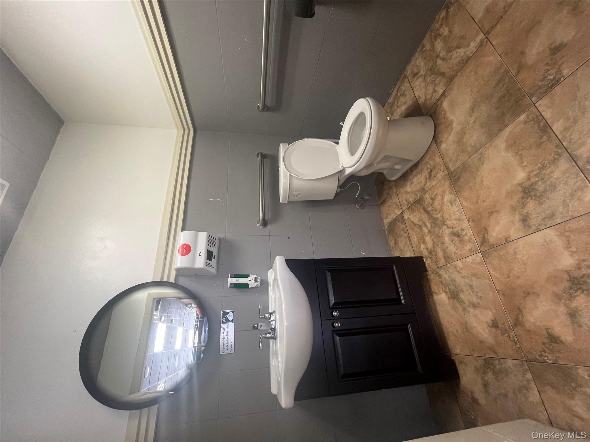 182B Maple Avenue, Rockville Centre, NY 11570