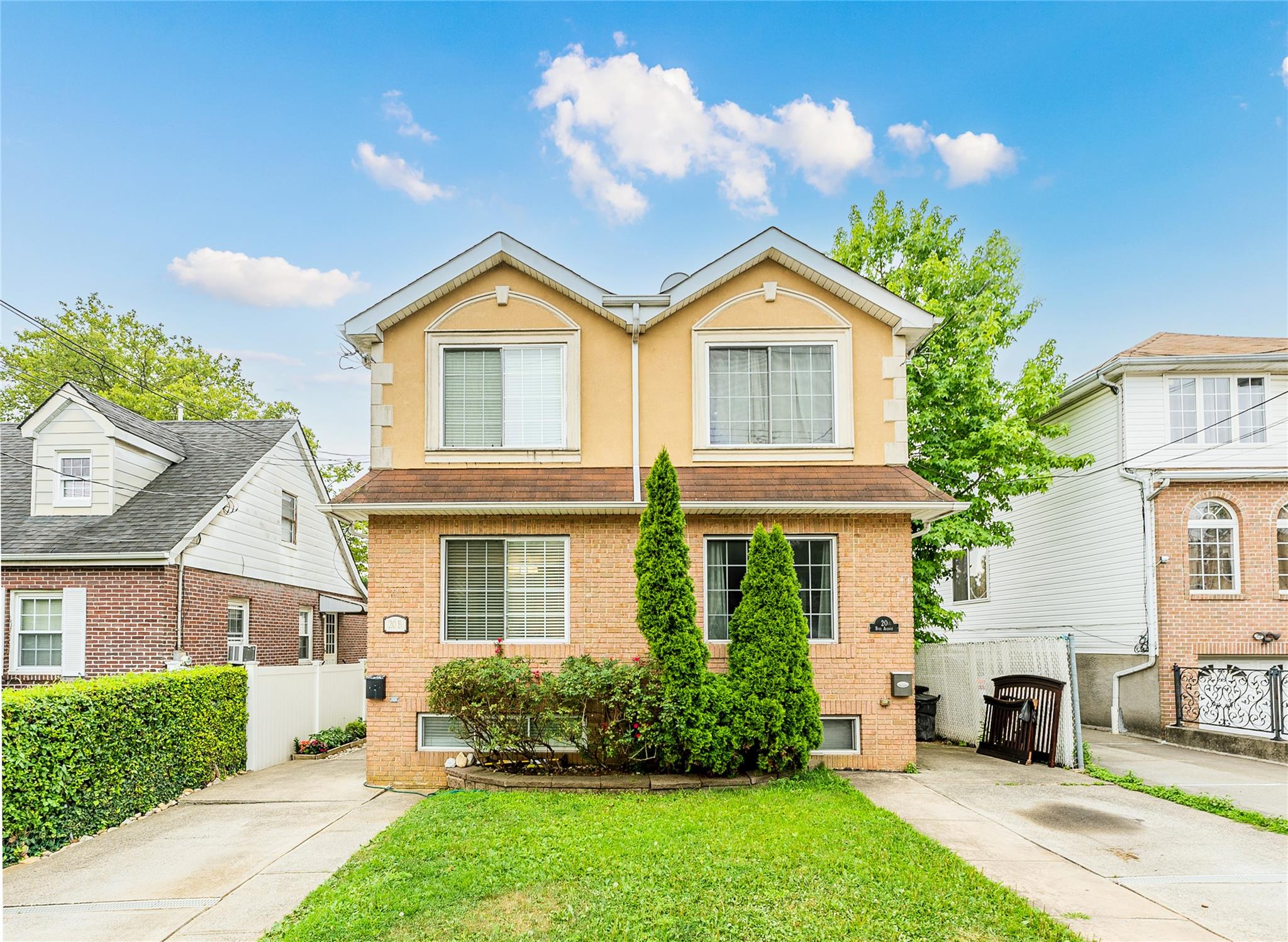 20A Buel, Staten Island, NY 10304