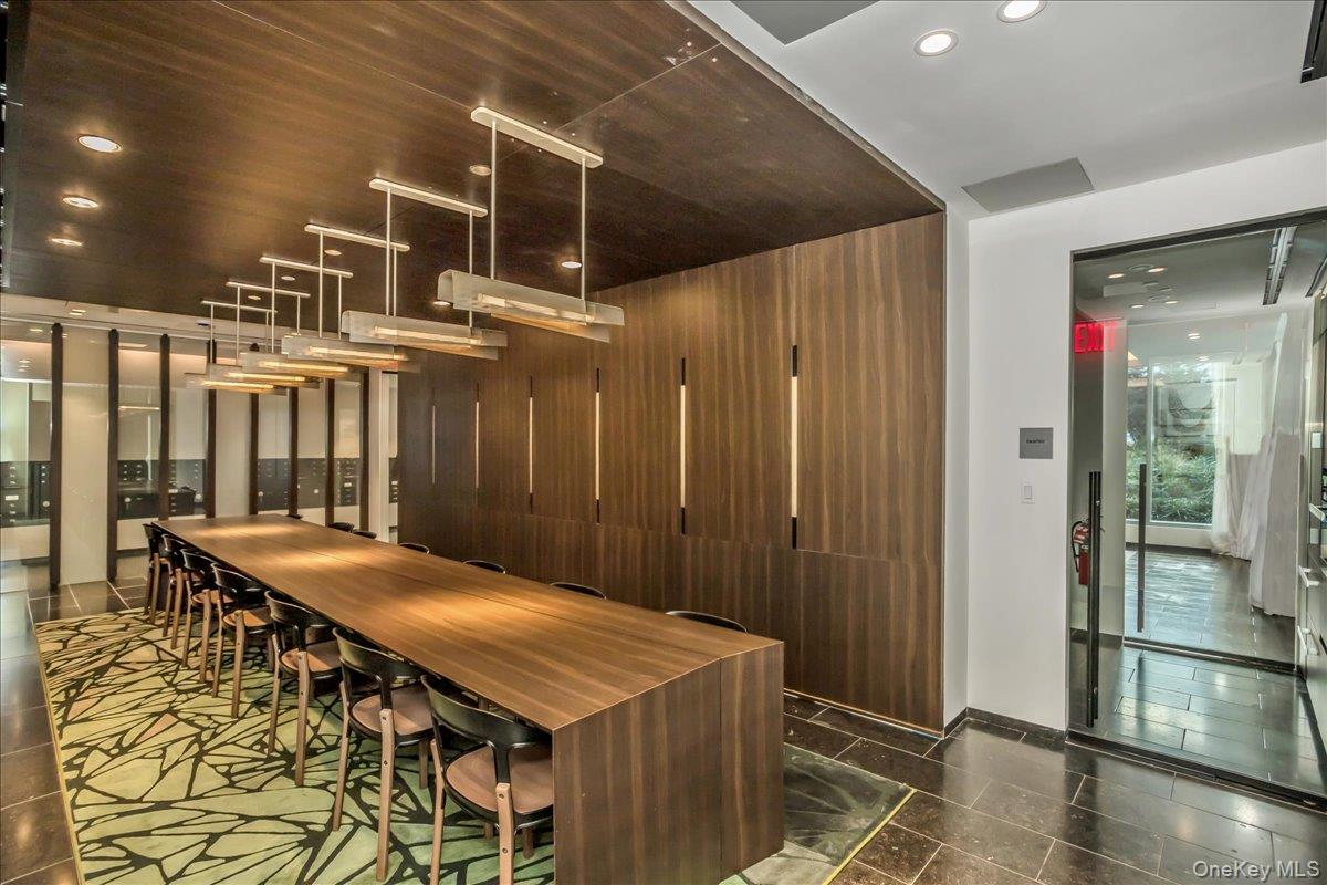 133-27 39th Avenue # 5T, Flushing, NY 11354