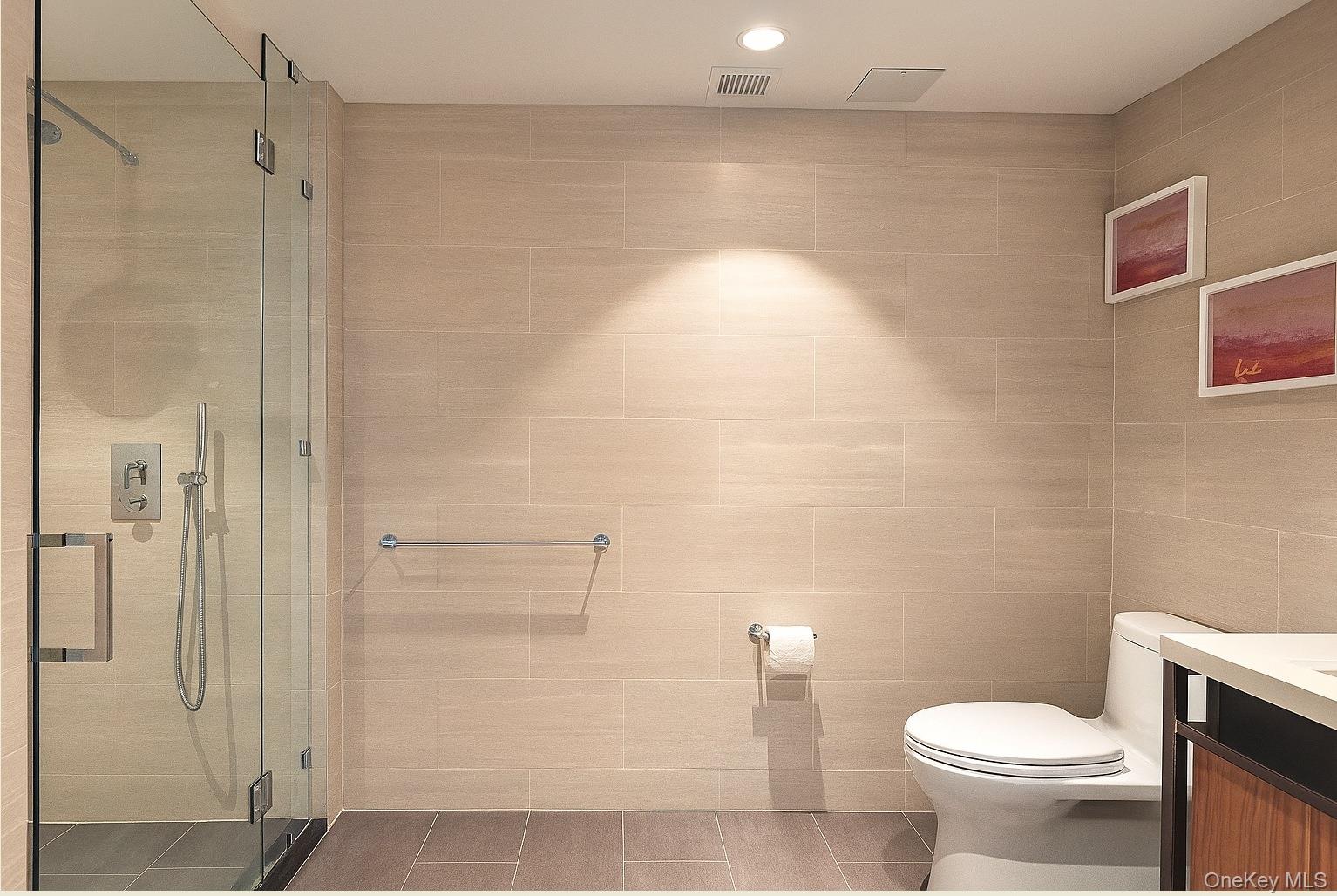 133-27 39th Avenue # 5T, Flushing, NY 11354