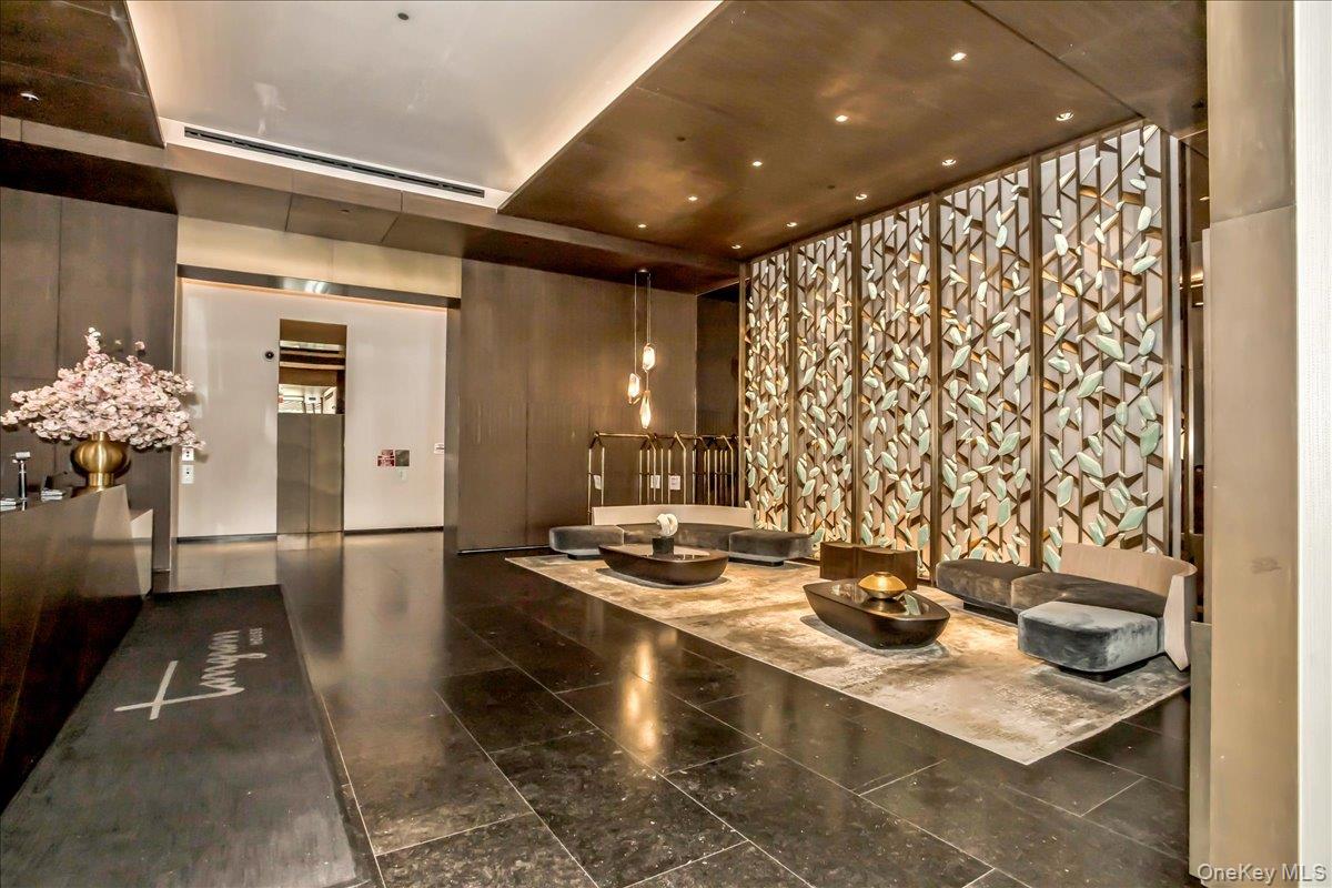 133-27 39th Avenue # 5T, Flushing, NY 11354