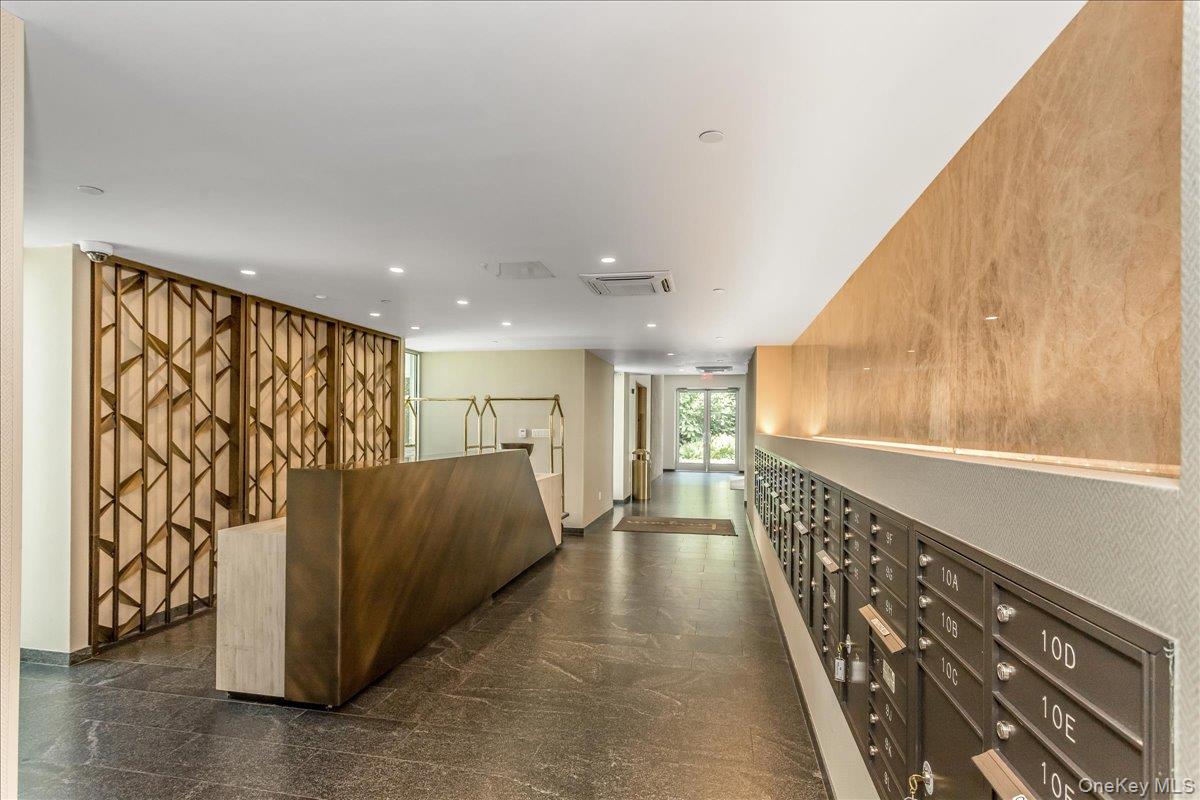 133-27 39th Avenue # 5T, Flushing, NY 11354