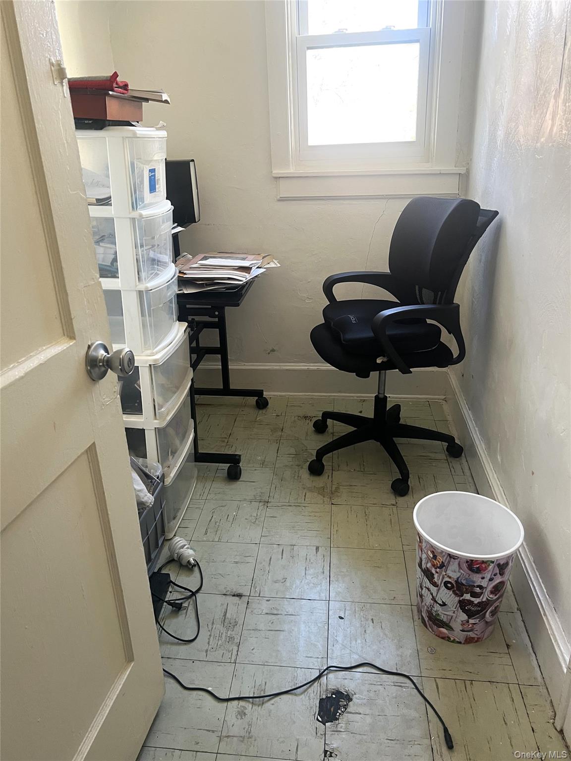 5 Crest Place, Elmsford, NY 10523