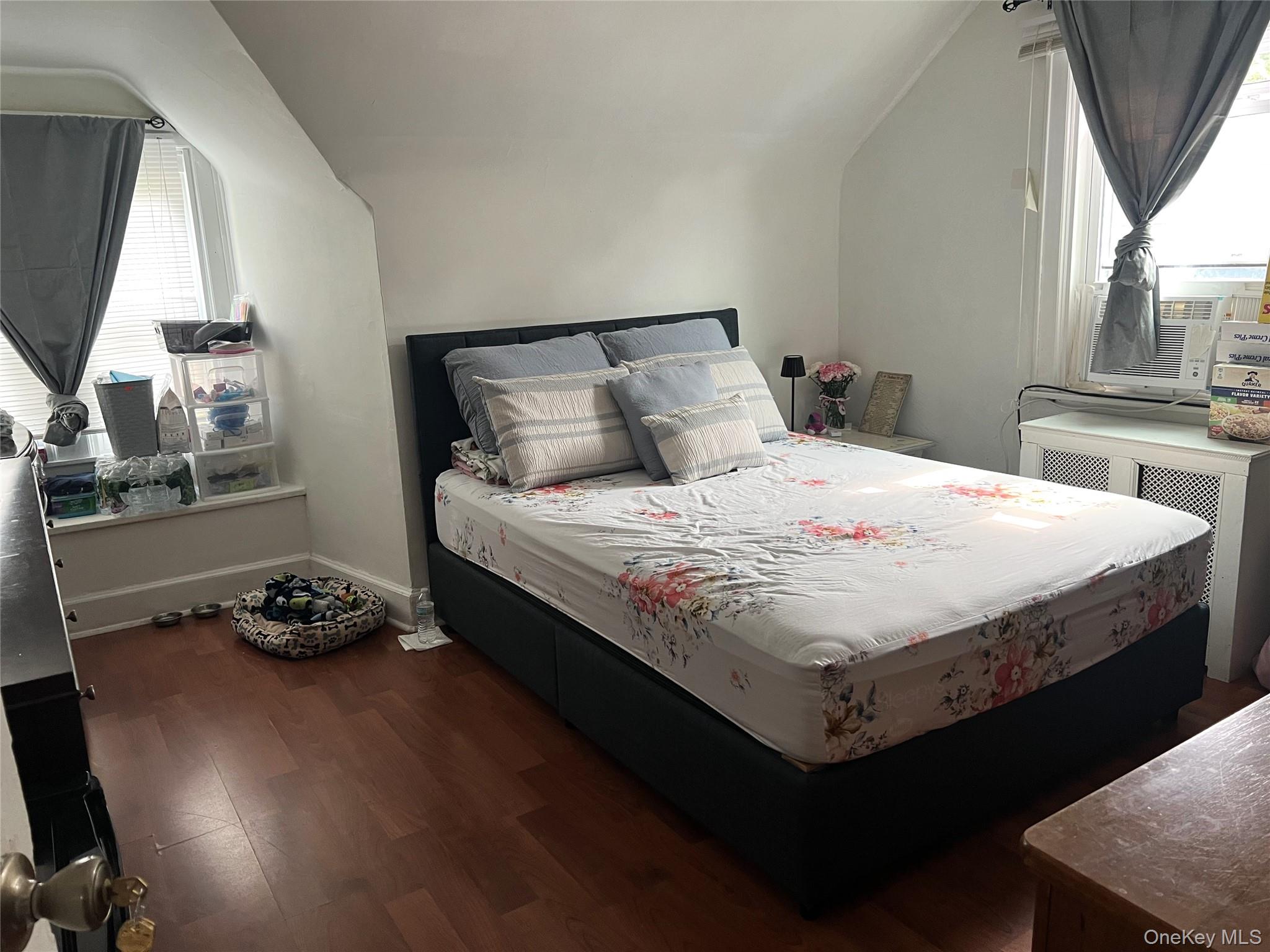 5 Crest Place, Elmsford, NY 10523