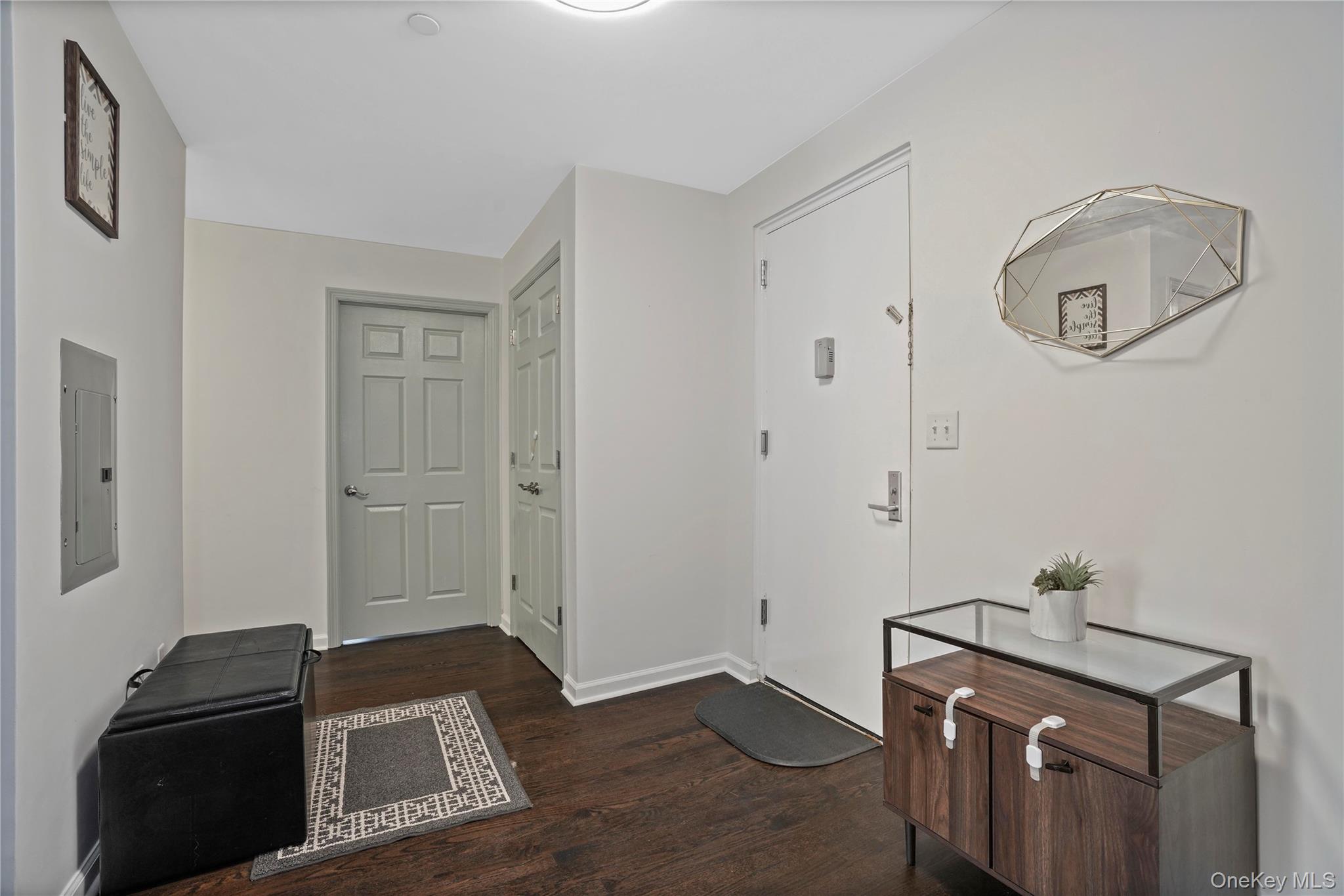 1 Hawley Terrace # 2J, Yonkers, NY 10701