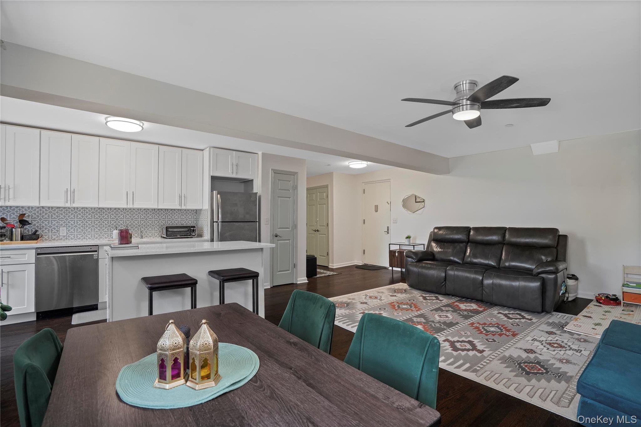 1 Hawley Terrace # 2J, Yonkers, NY 10701