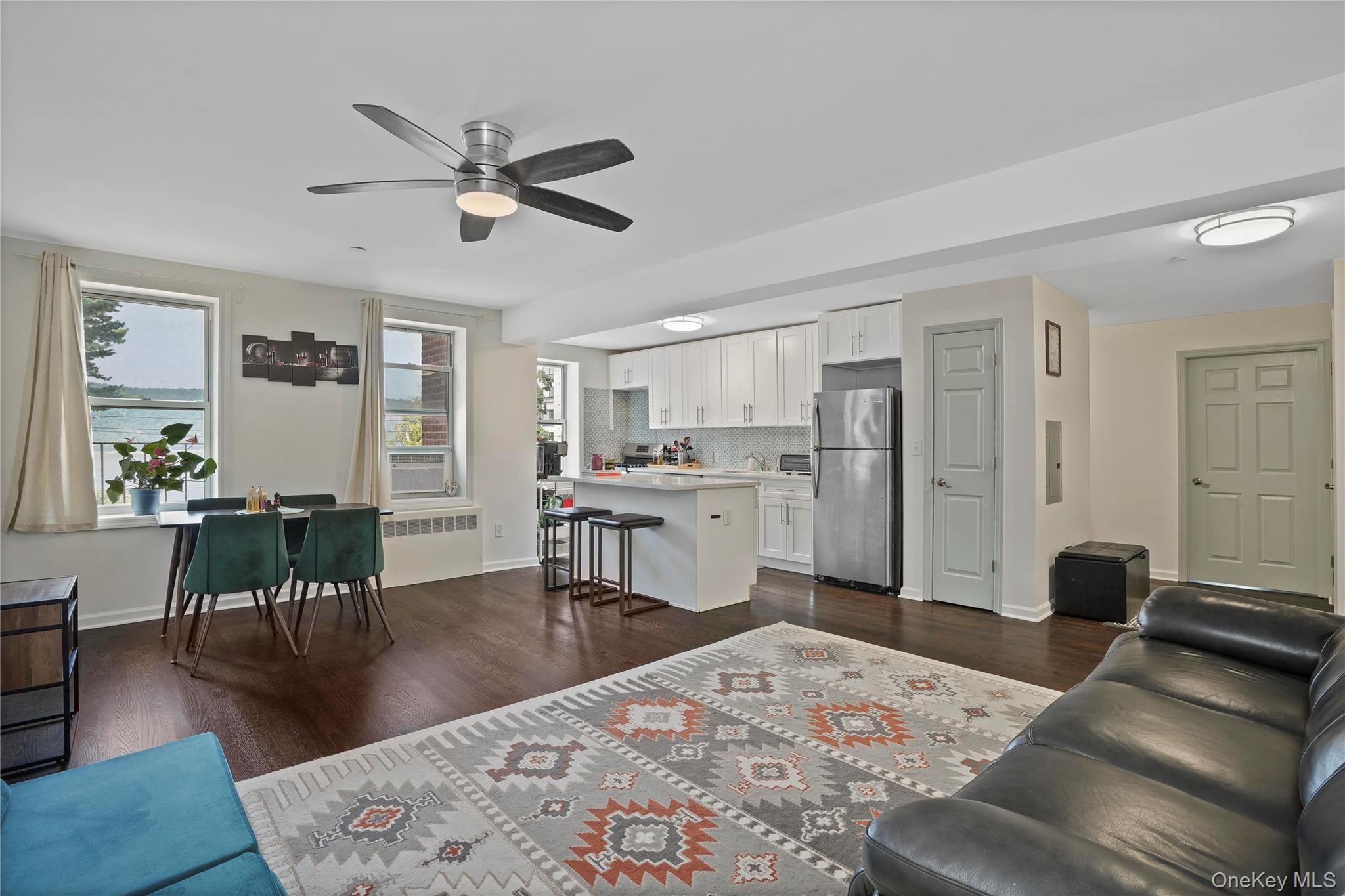 1 Hawley Terrace # 2J, Yonkers, NY 10701