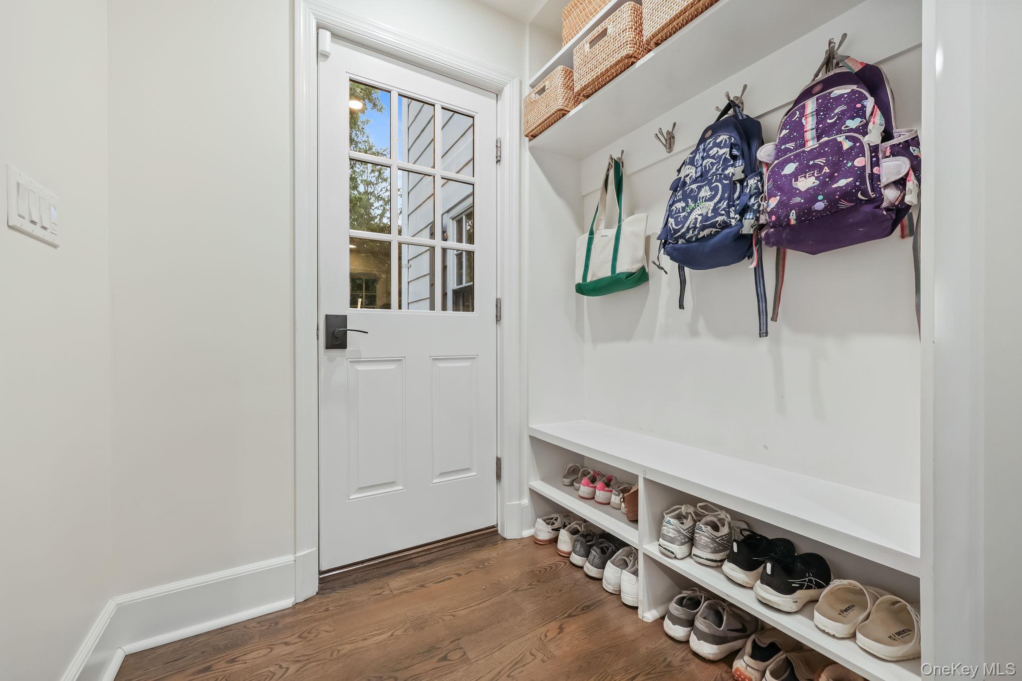 8 Varian Lane, Scarsdale, NY 10583