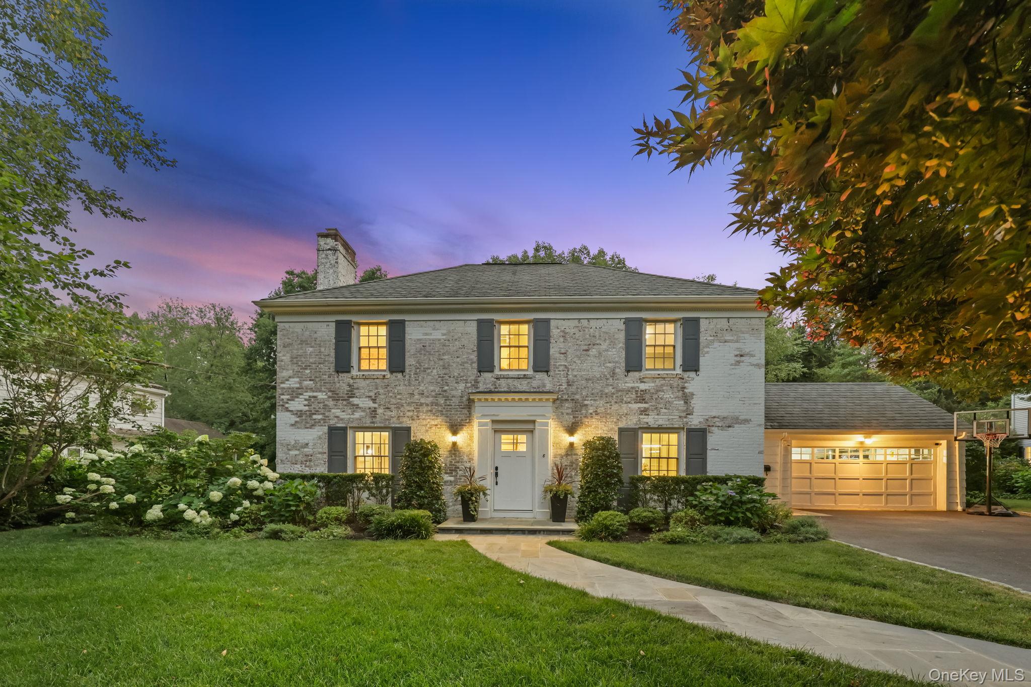 8 Varian Lane, Scarsdale, NY 10583