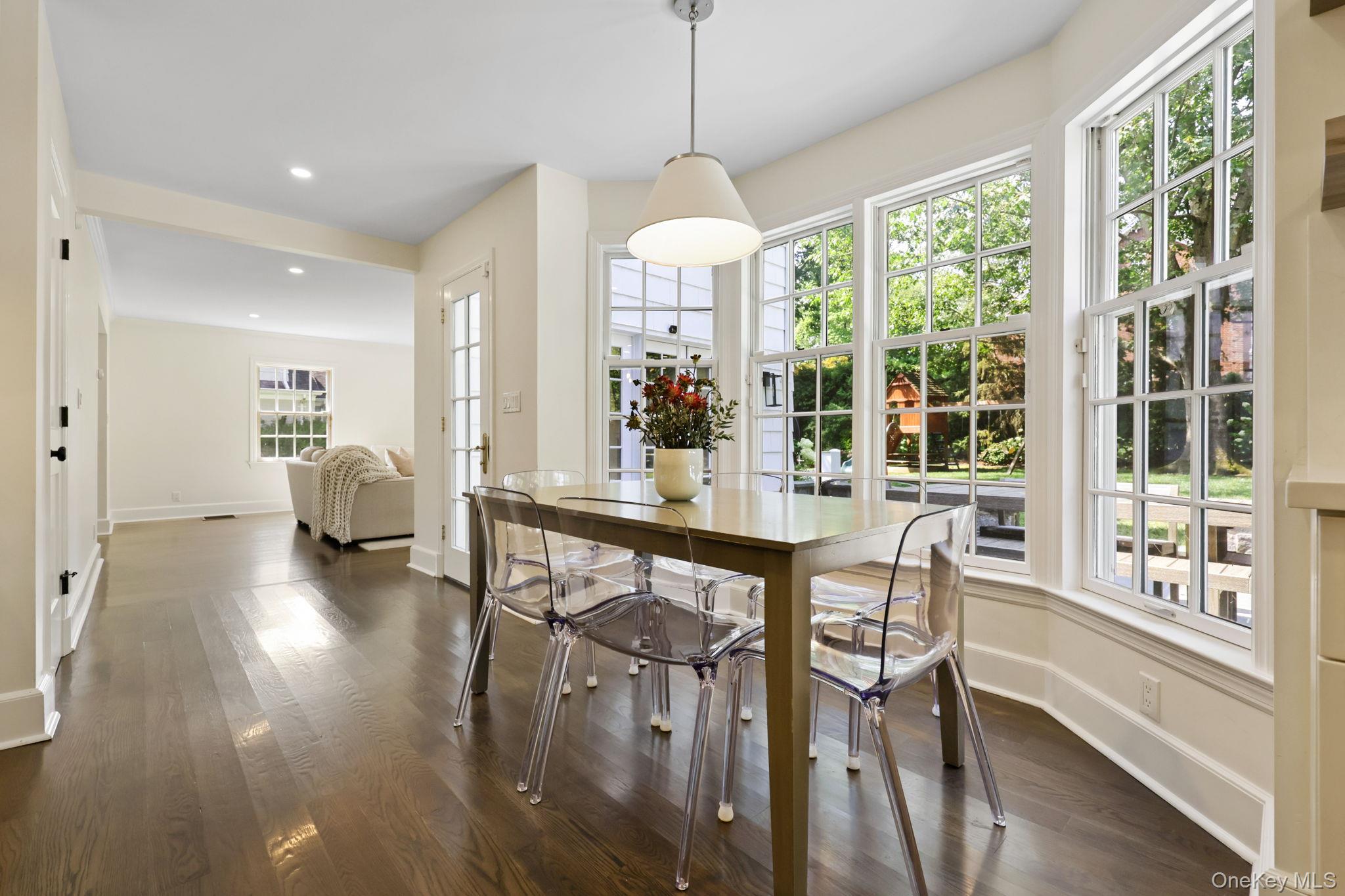 8 Varian Lane, Scarsdale, NY 10583