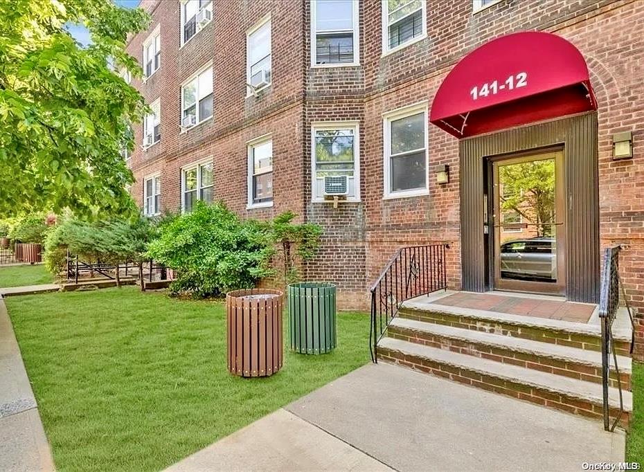 141-12 79th Avenue # 1I, Kew Gardens, NY 11367