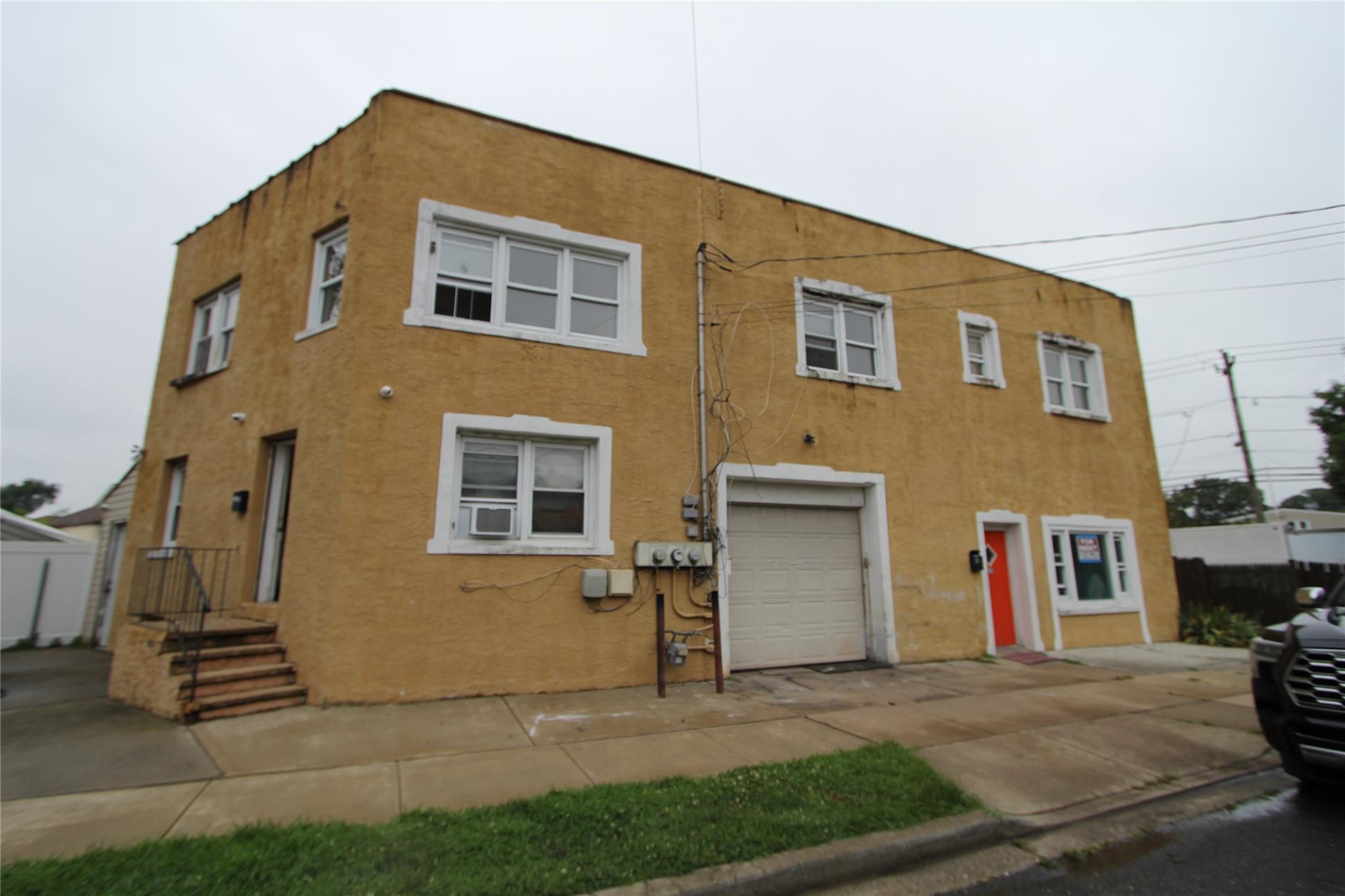 215 Colonial Avenue # 1, Freeport, NY 11520