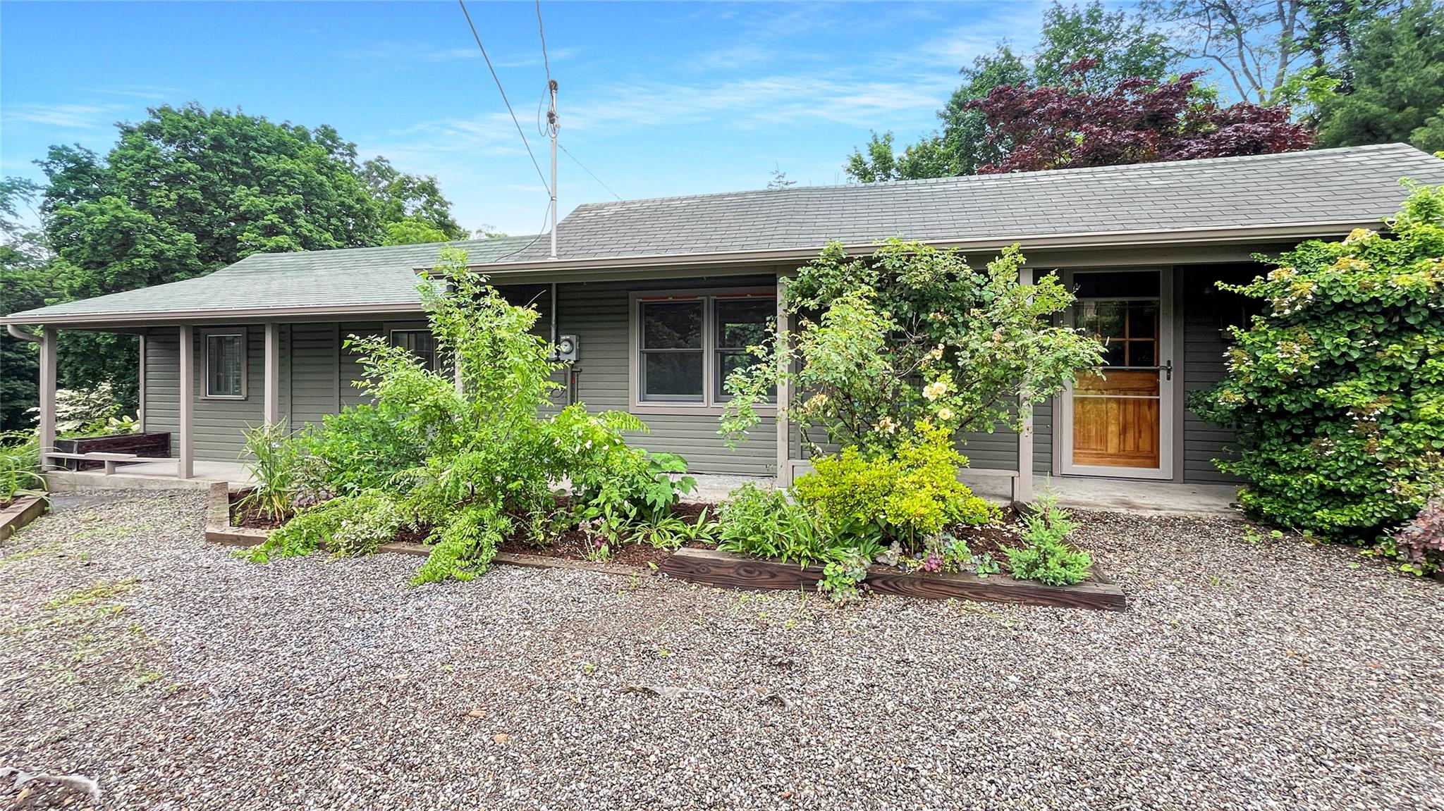 1704-A Route 9D # 1, Cold Spring, NY 10516