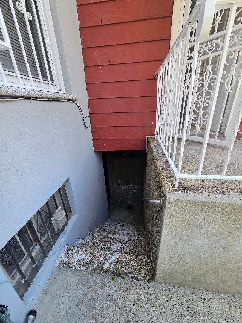 3206 85th Street, East Elmhurst, NY 11370