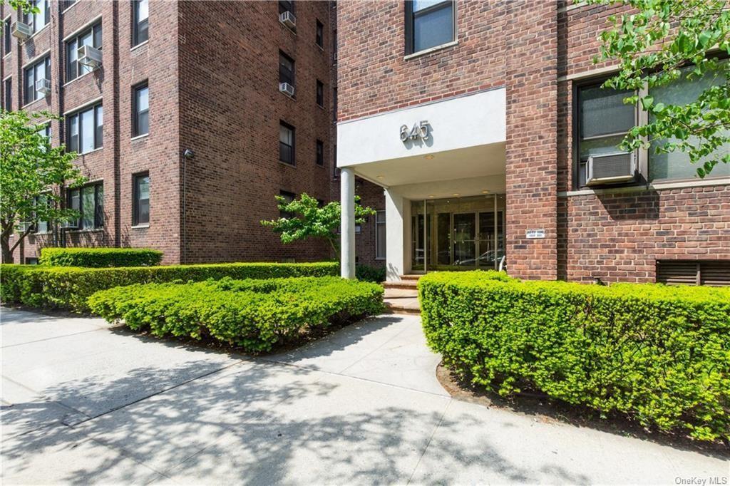 645 W 239th Street # 4D, Bronx, NY 10463