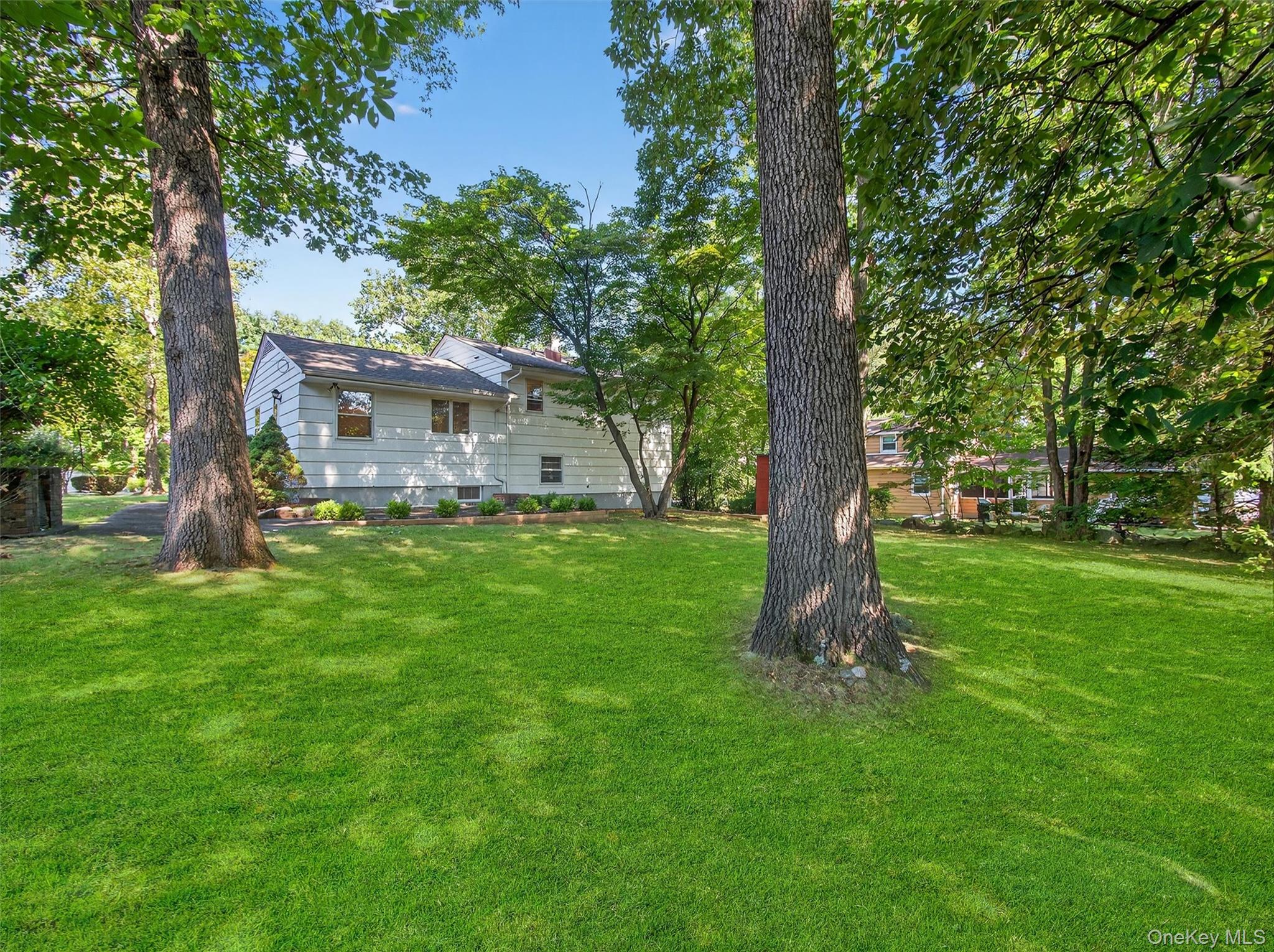 2 Beech Road, Suffern, NY 10901