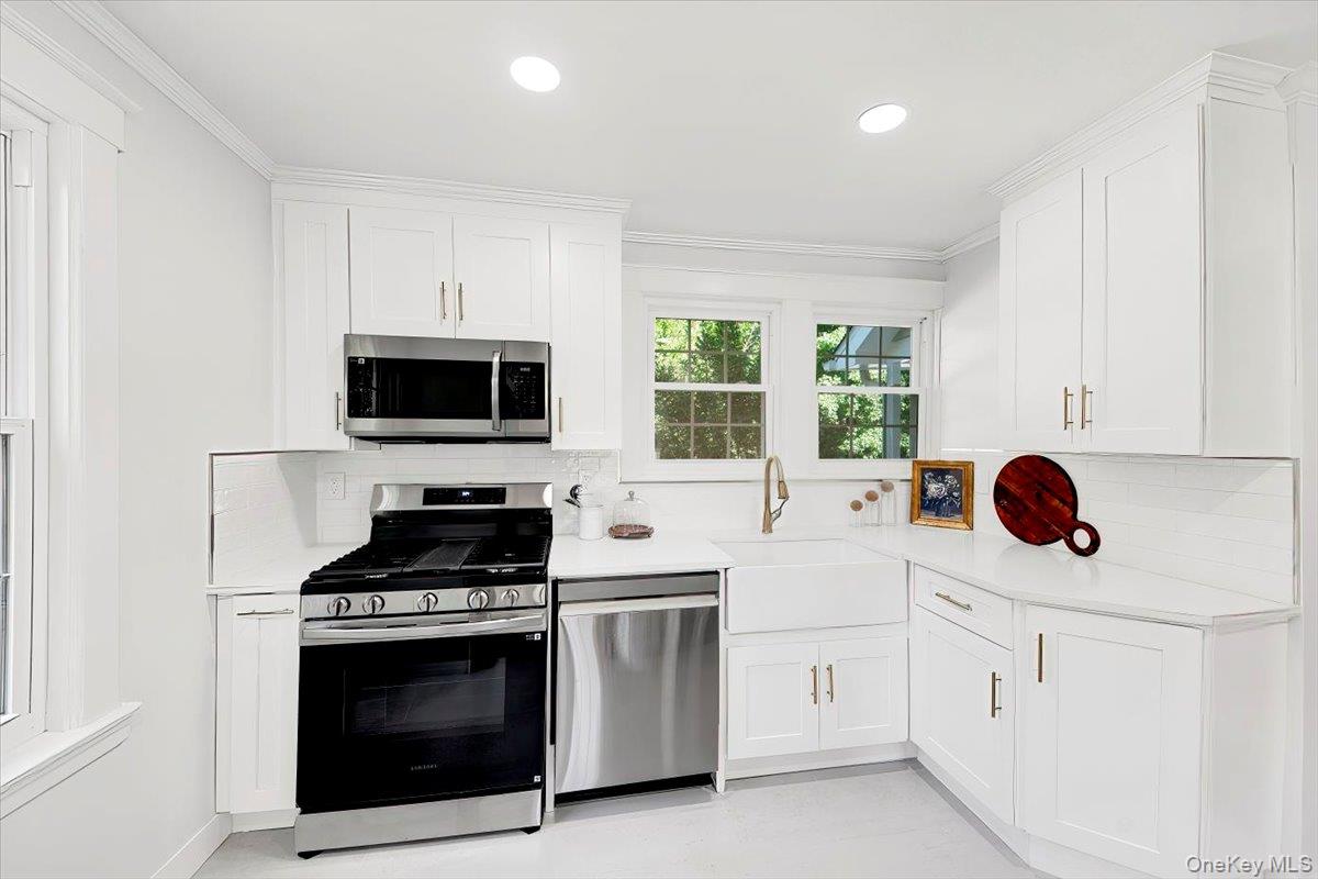 106 Puritan Drive, Port Chester, NY 10573