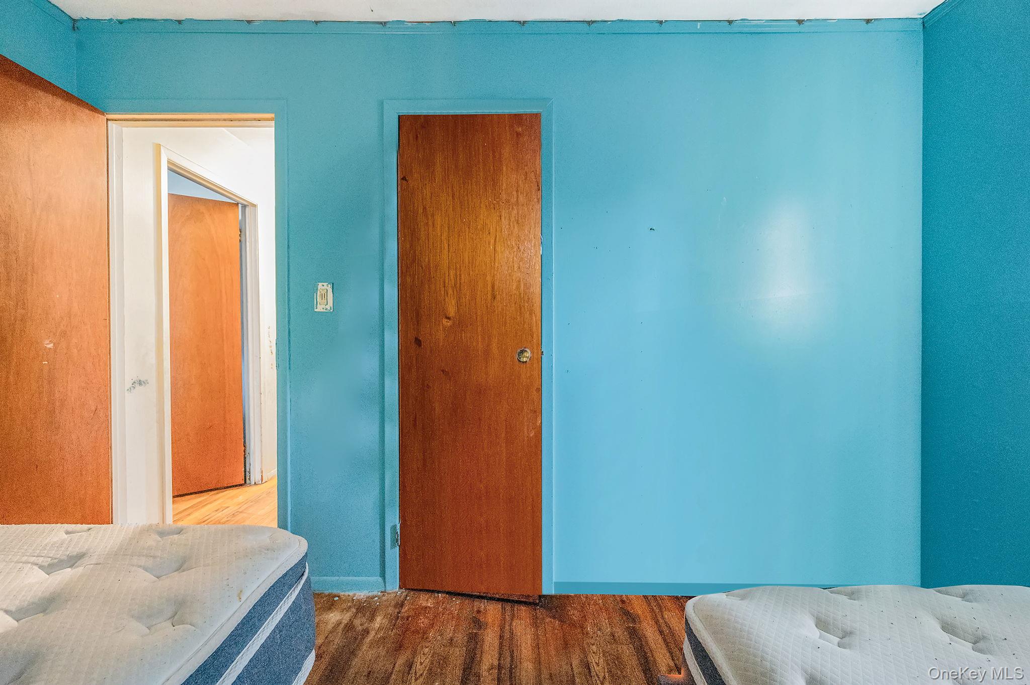 8 Willoughby Street, Brentwood, NY 11717