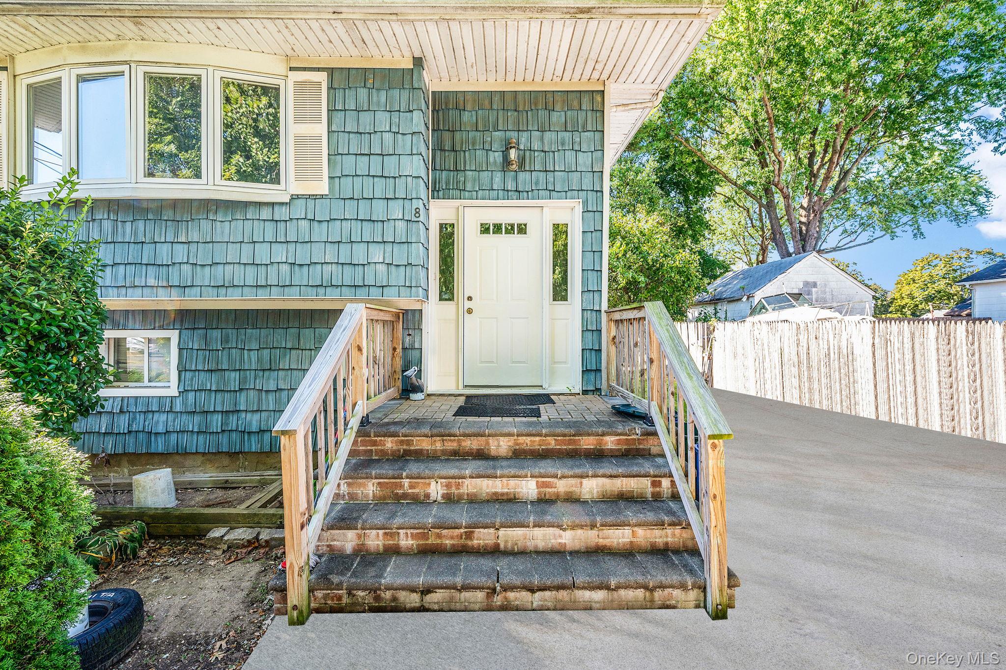 8 Willoughby Street, Brentwood, NY 11717