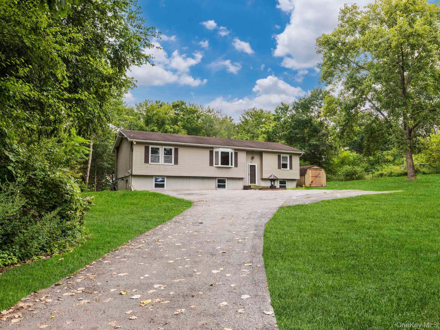 399 New Paltz Road, Highland, NY 12528