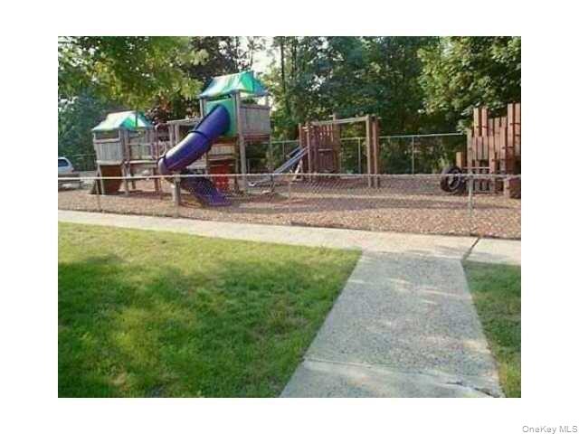 220 Sneden Place # 220, Spring Valley, NY 10977