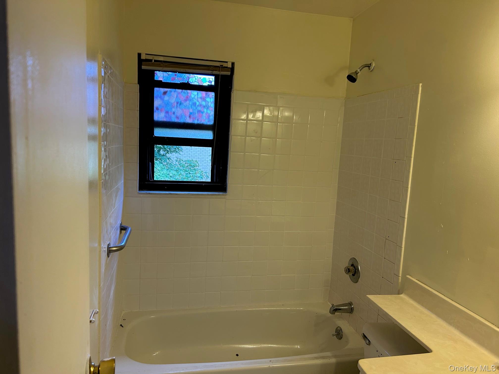 220 Sneden Place # 220, Spring Valley, NY 10977