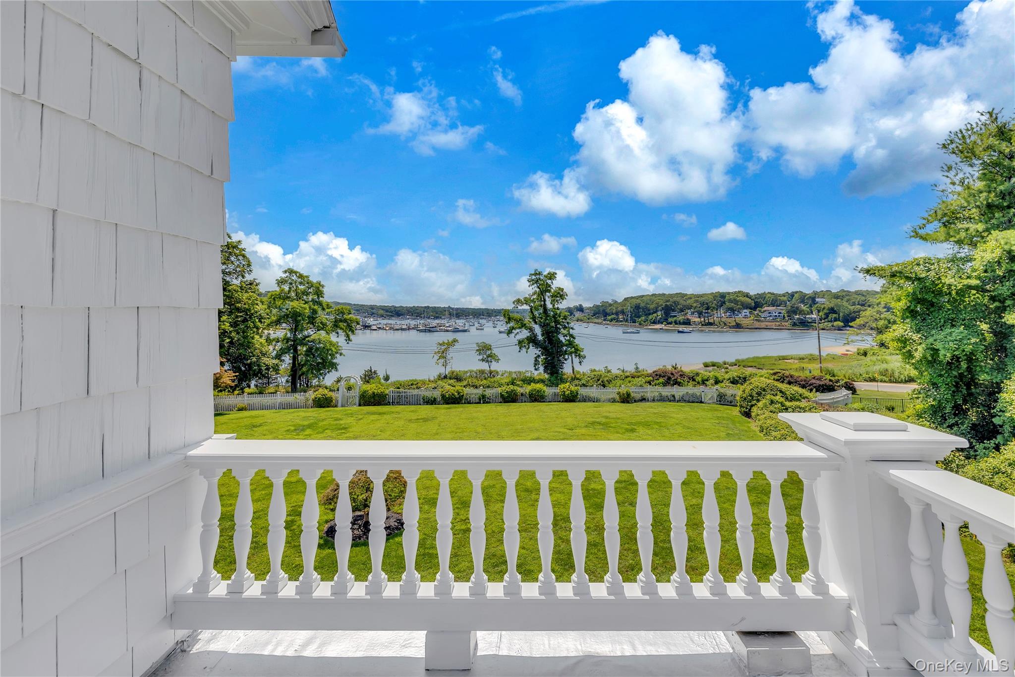 158 E Shore Road, Huntington Bay, NY 11743