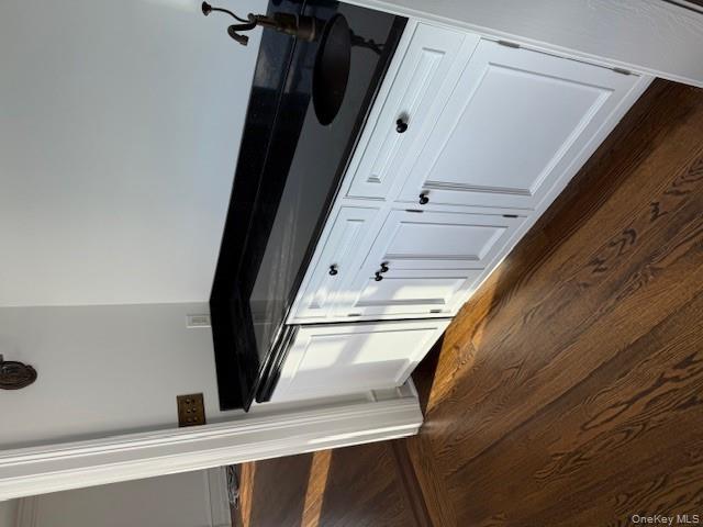 158 E Shore Road, Huntington Bay, NY 11743