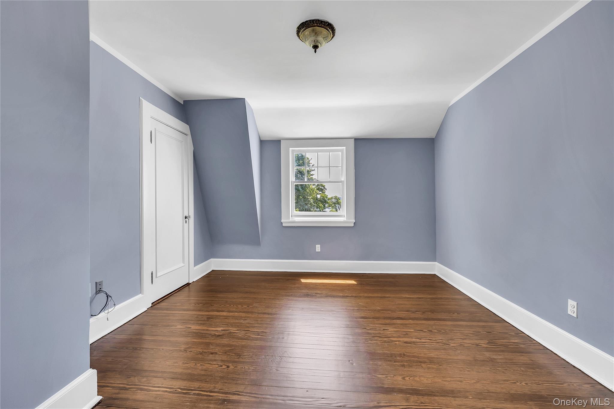 158 E Shore Road, Huntington Bay, NY 11743