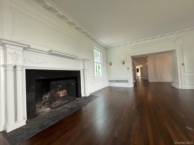 158 E Shore Road, Huntington Bay, NY 11743