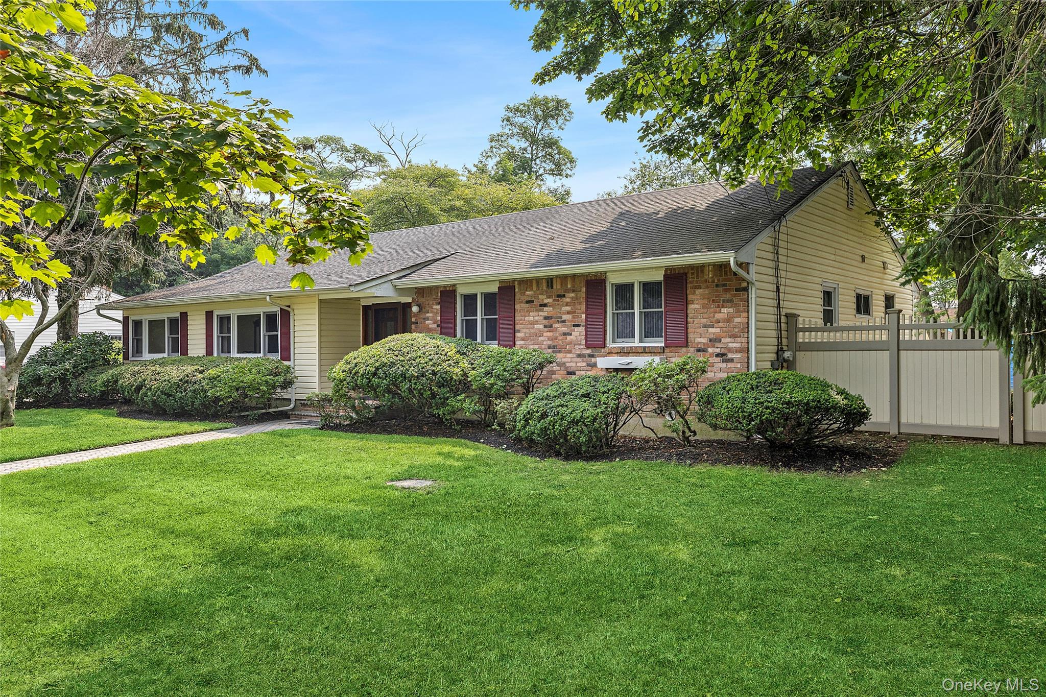 4 Linda Street, Port Jefferson Station, NY 11776