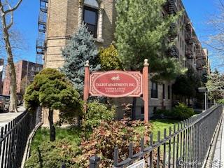 83-52 Talbot Street # 3-G, Kew Gardens, NY 11415