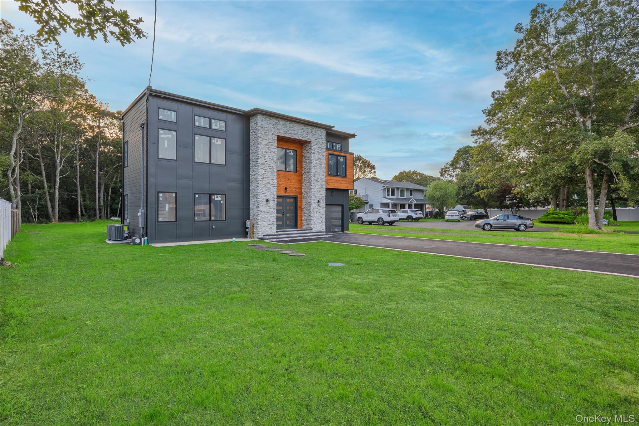 26 Tremont Avenue, Patchogue, NY 11772