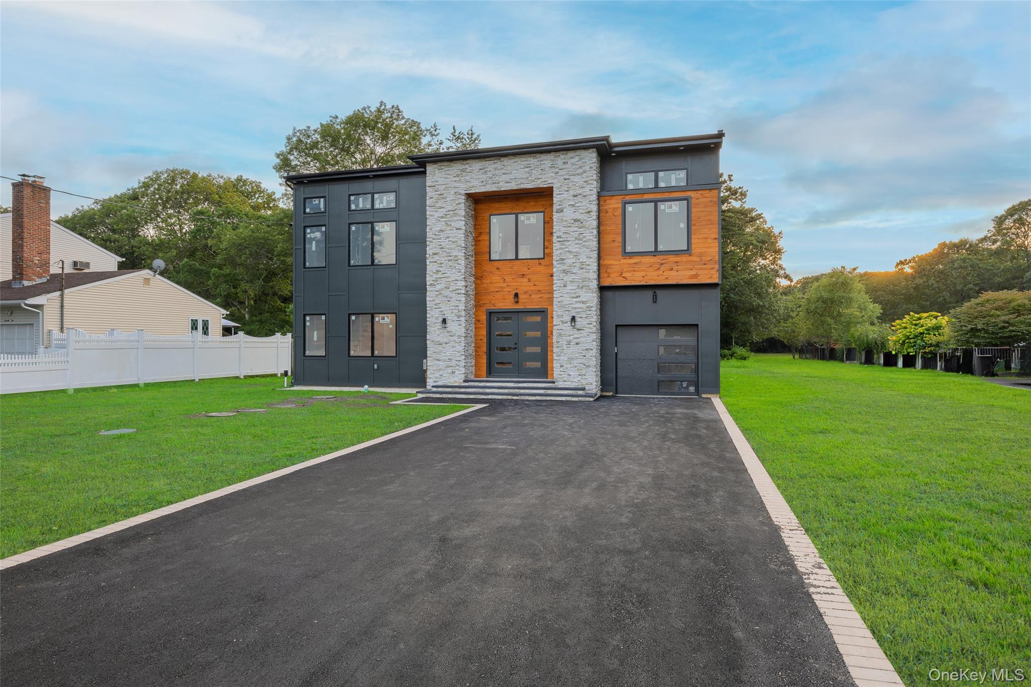 26 Tremont Avenue, Patchogue, NY 11772