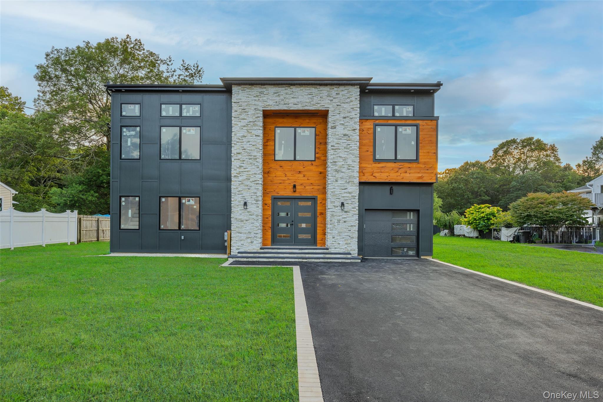 26 Tremont Avenue, Patchogue, NY 11772