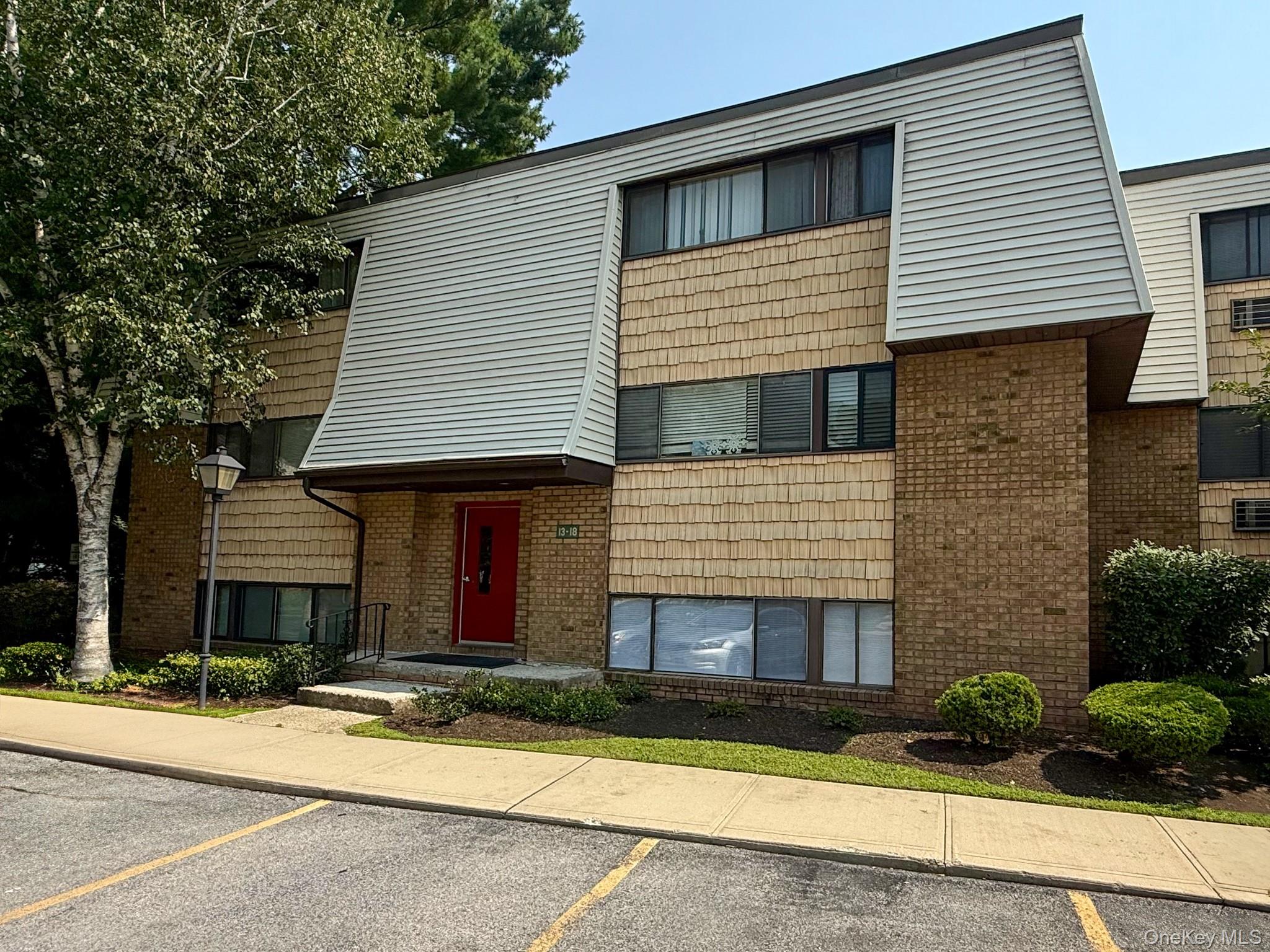 20 Pierces Road # 13, Newburgh, NY 12550