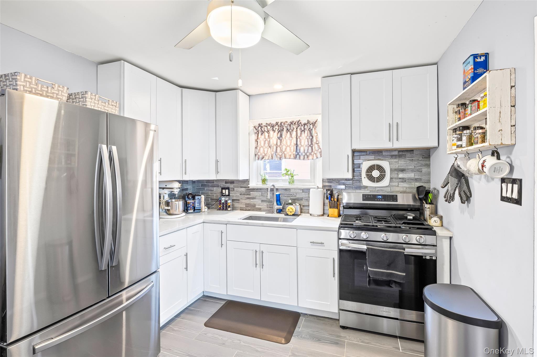 375 Cochran Place, Valley Stream, NY 11581