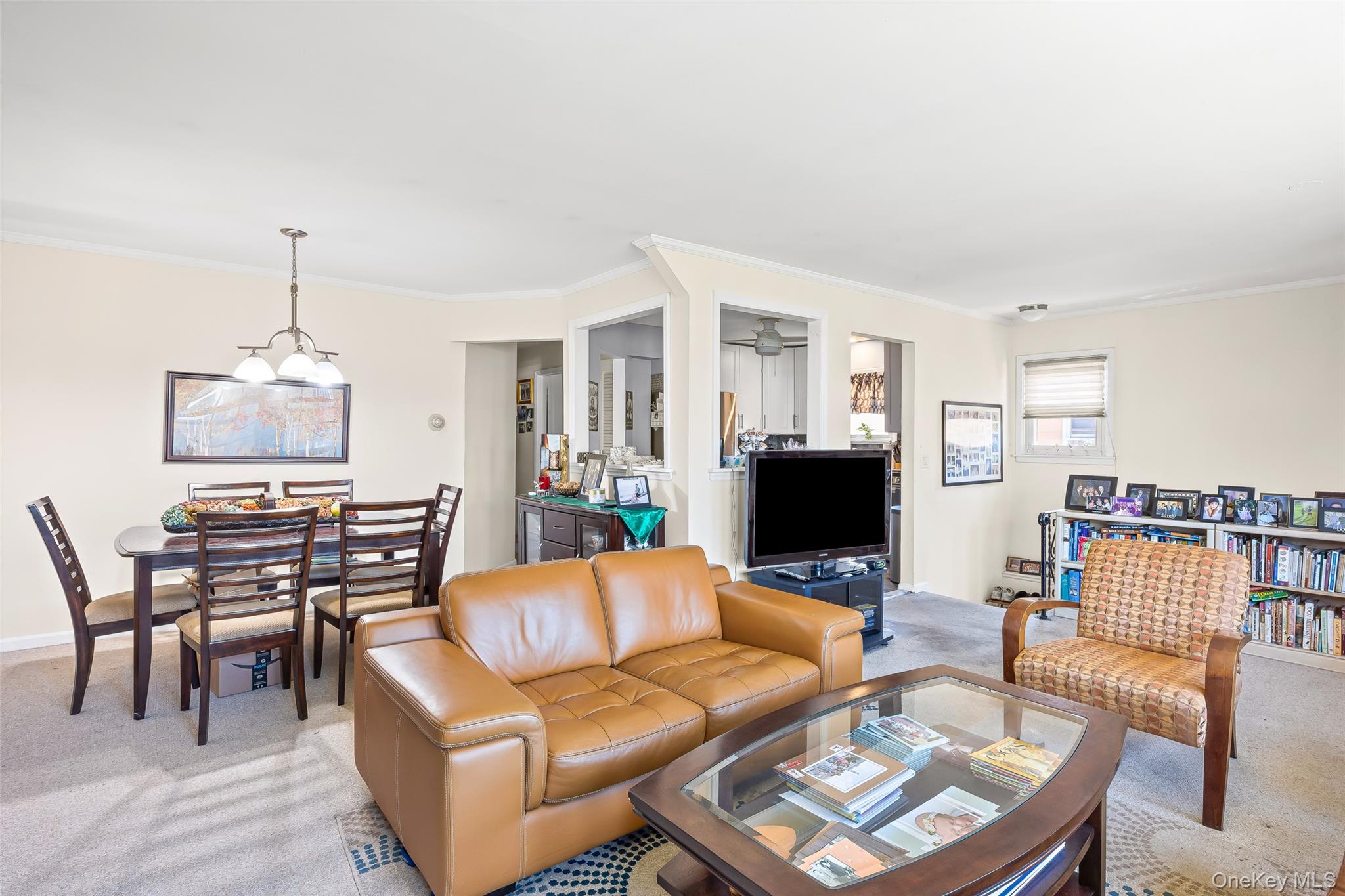 375 Cochran Place, Valley Stream, NY 11581