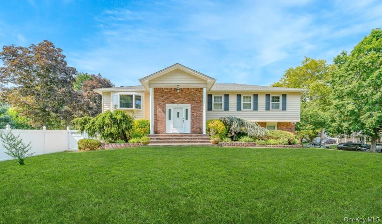 55 Cedar Road, East Northport, NY 11731