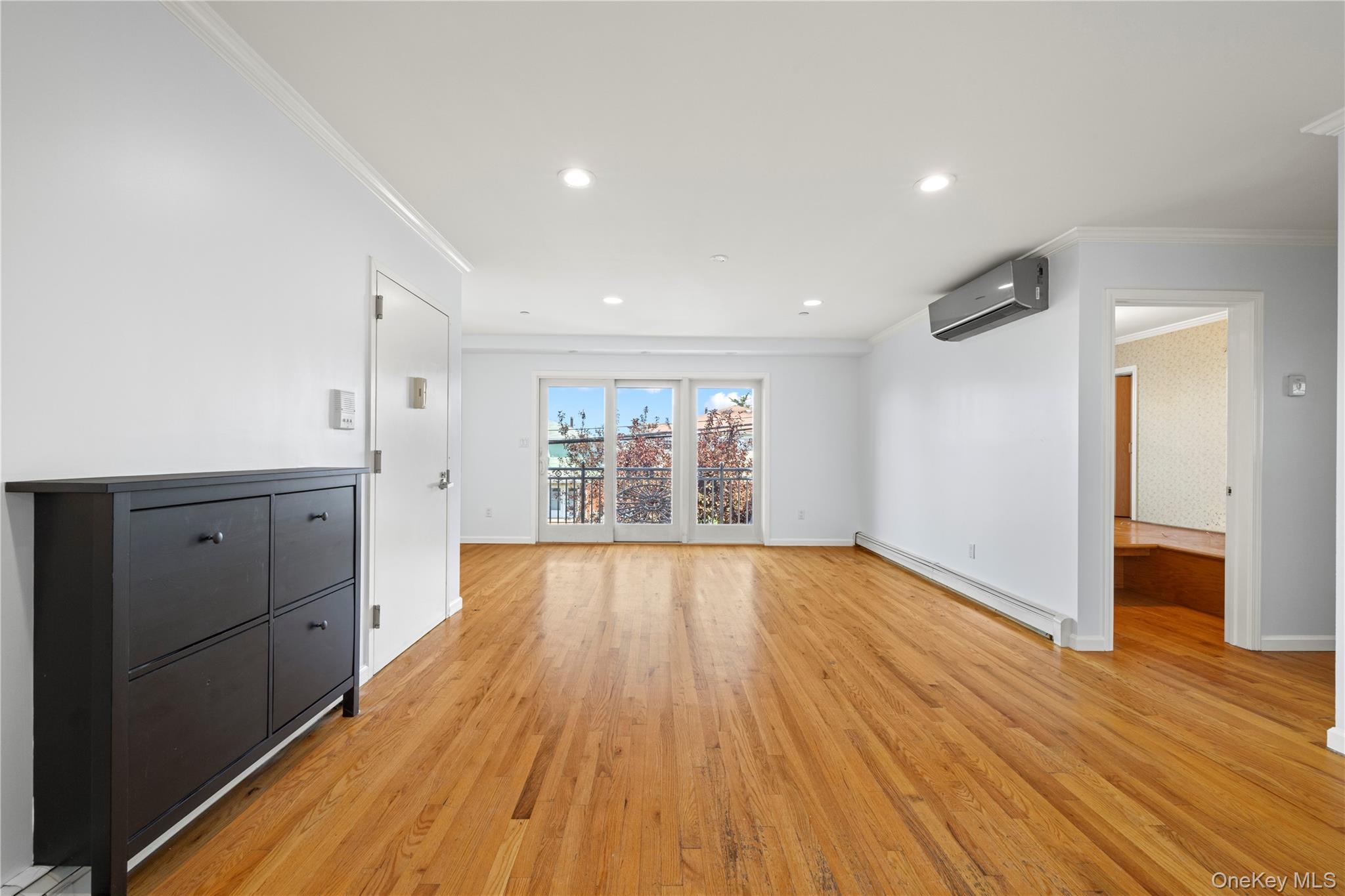 12206 25th Avenue # 2A, College Point, NY 11356