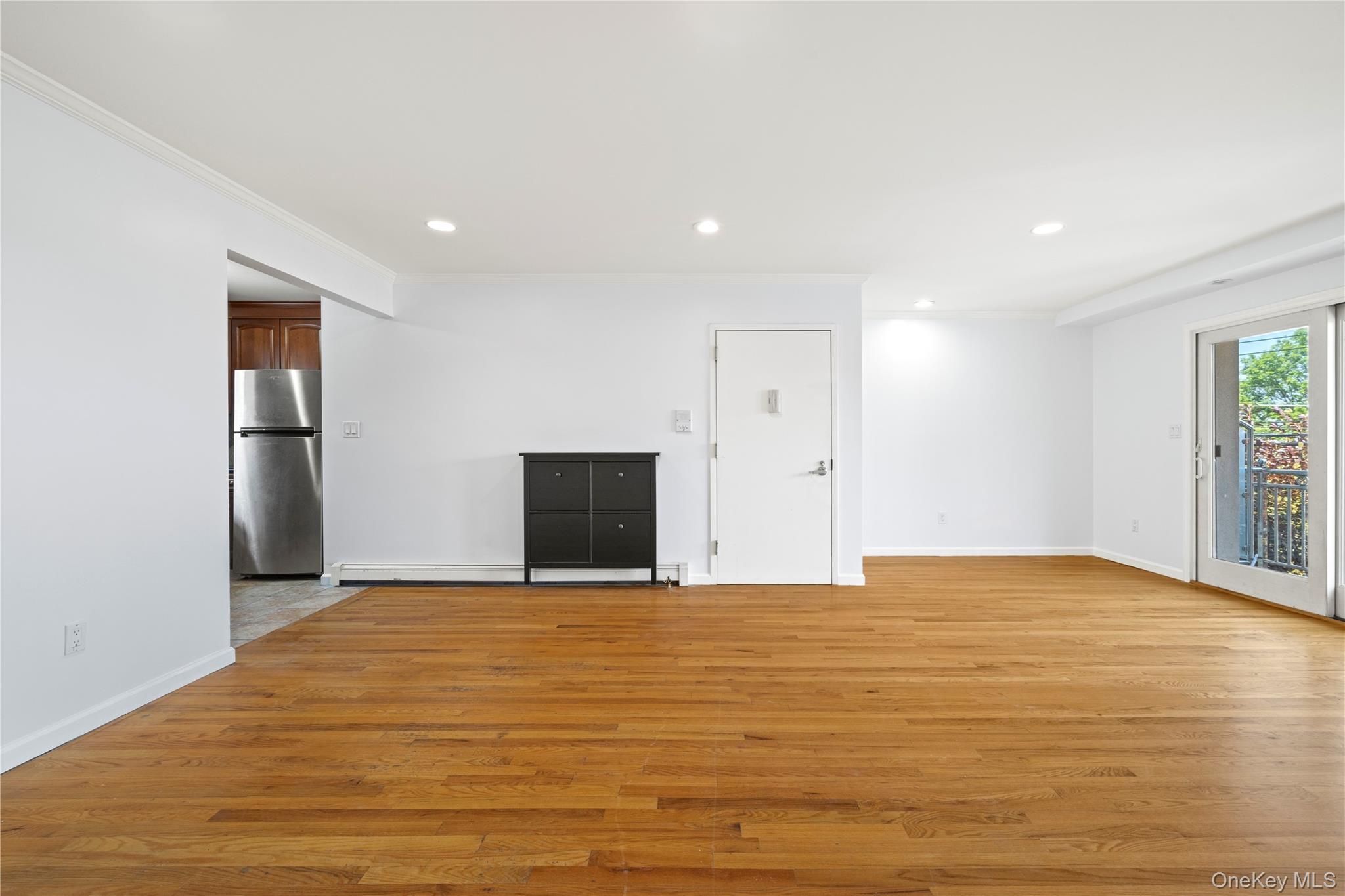 12206 25th Avenue # 2A, College Point, NY 11356