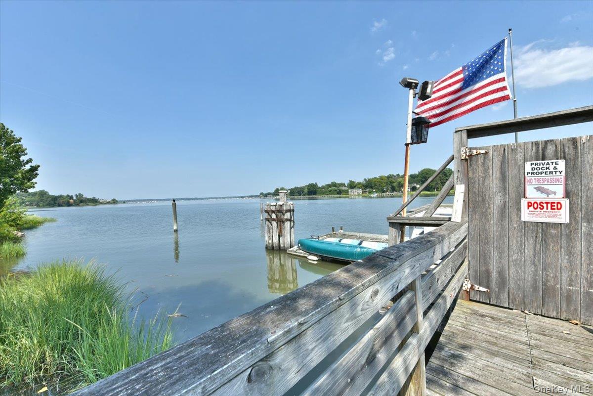 320 E Shore Road # 2-A, Great Neck, NY 11023