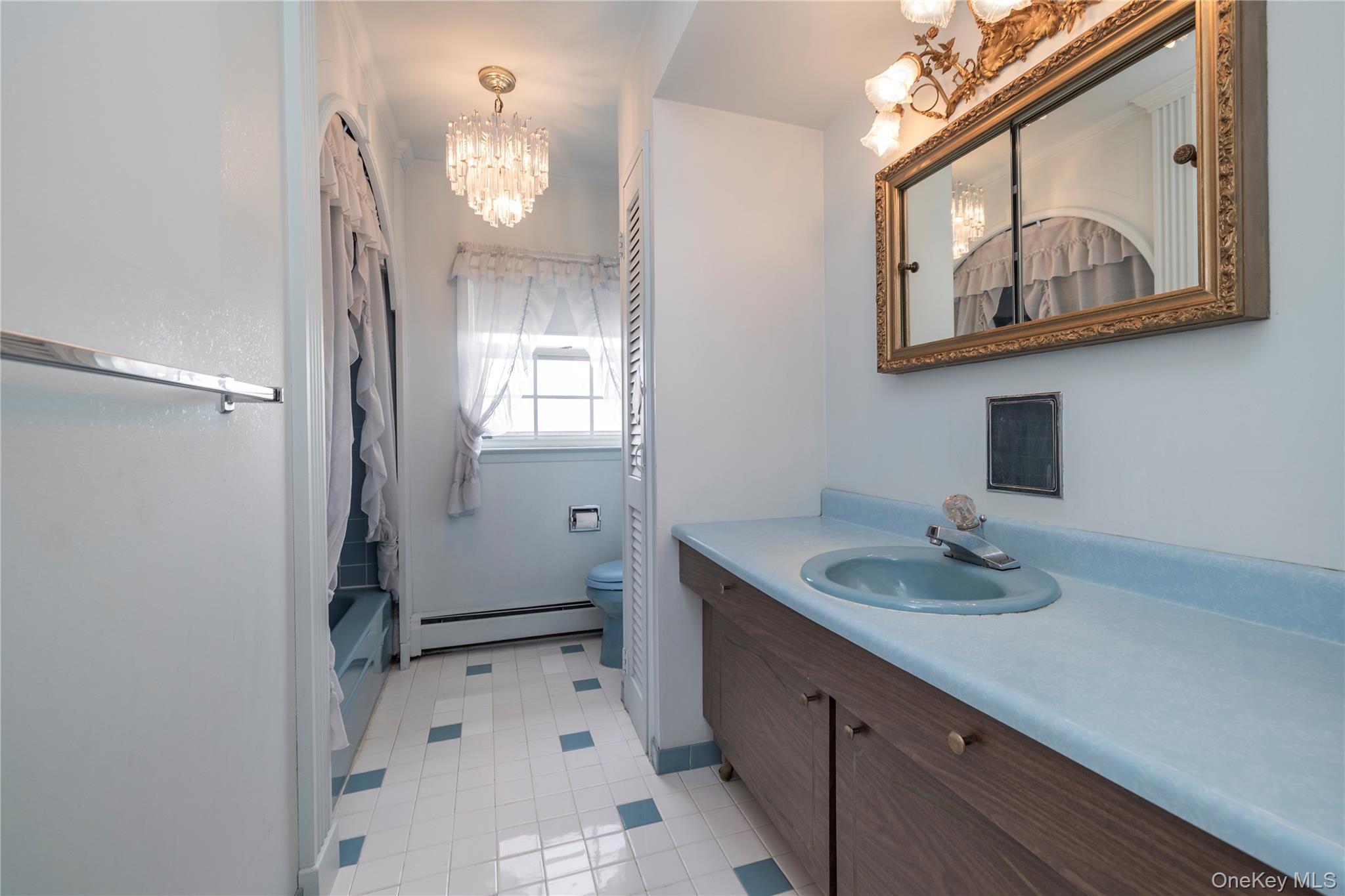 3843 Sally Lane, Oceanside, NY 11572