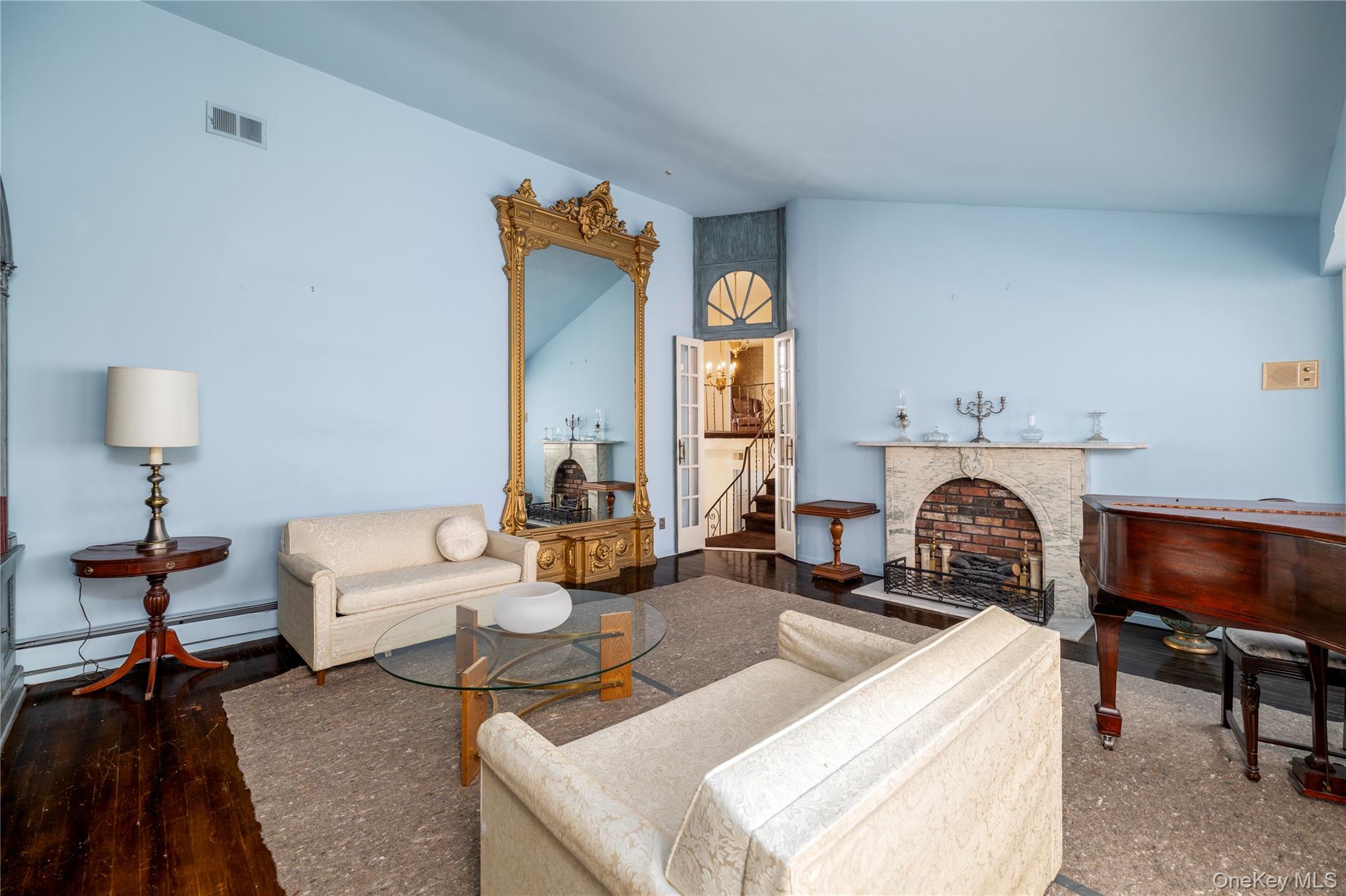 3843 Sally Lane, Oceanside, NY 11572