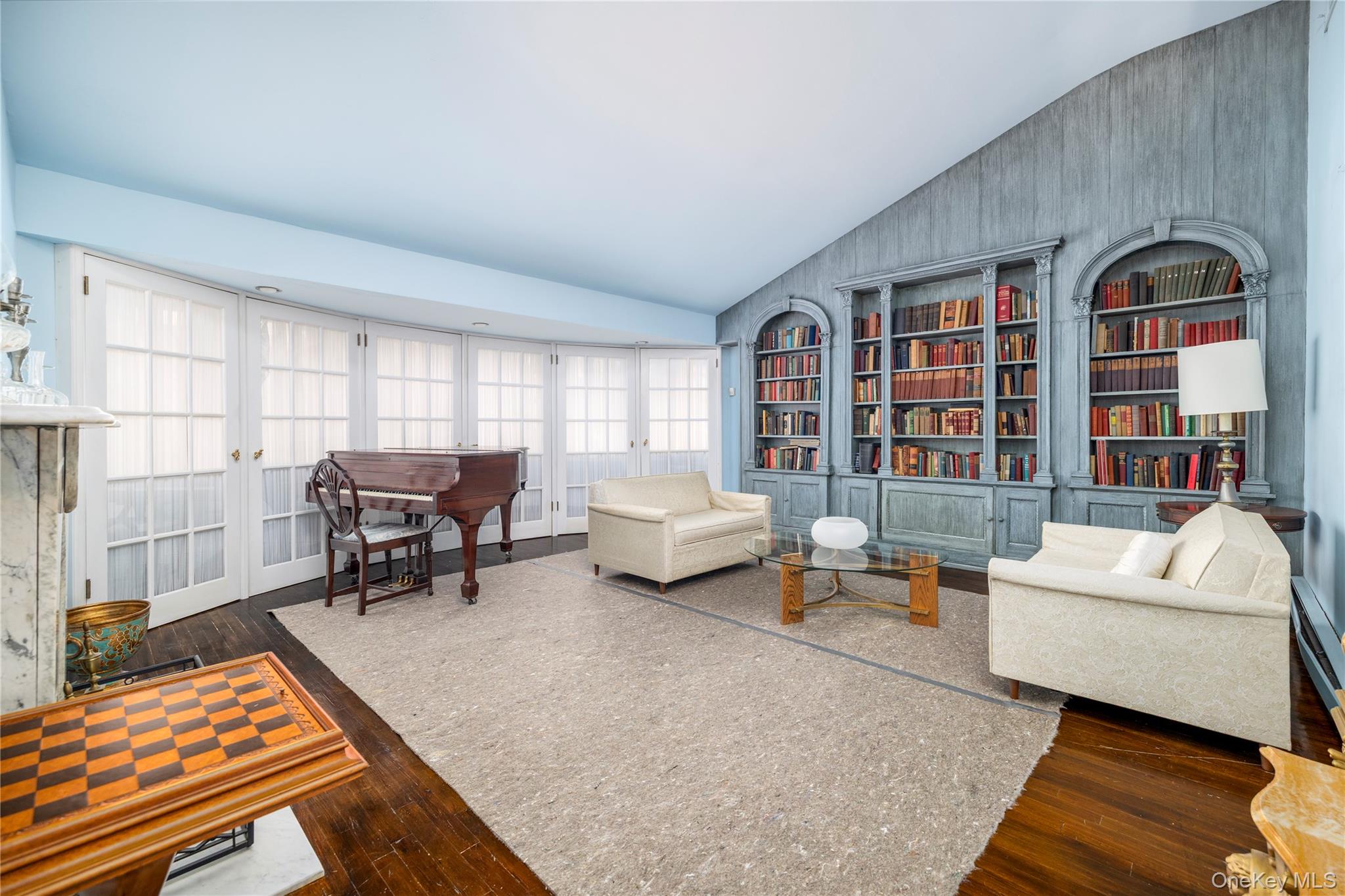 3843 Sally Lane, Oceanside, NY 11572