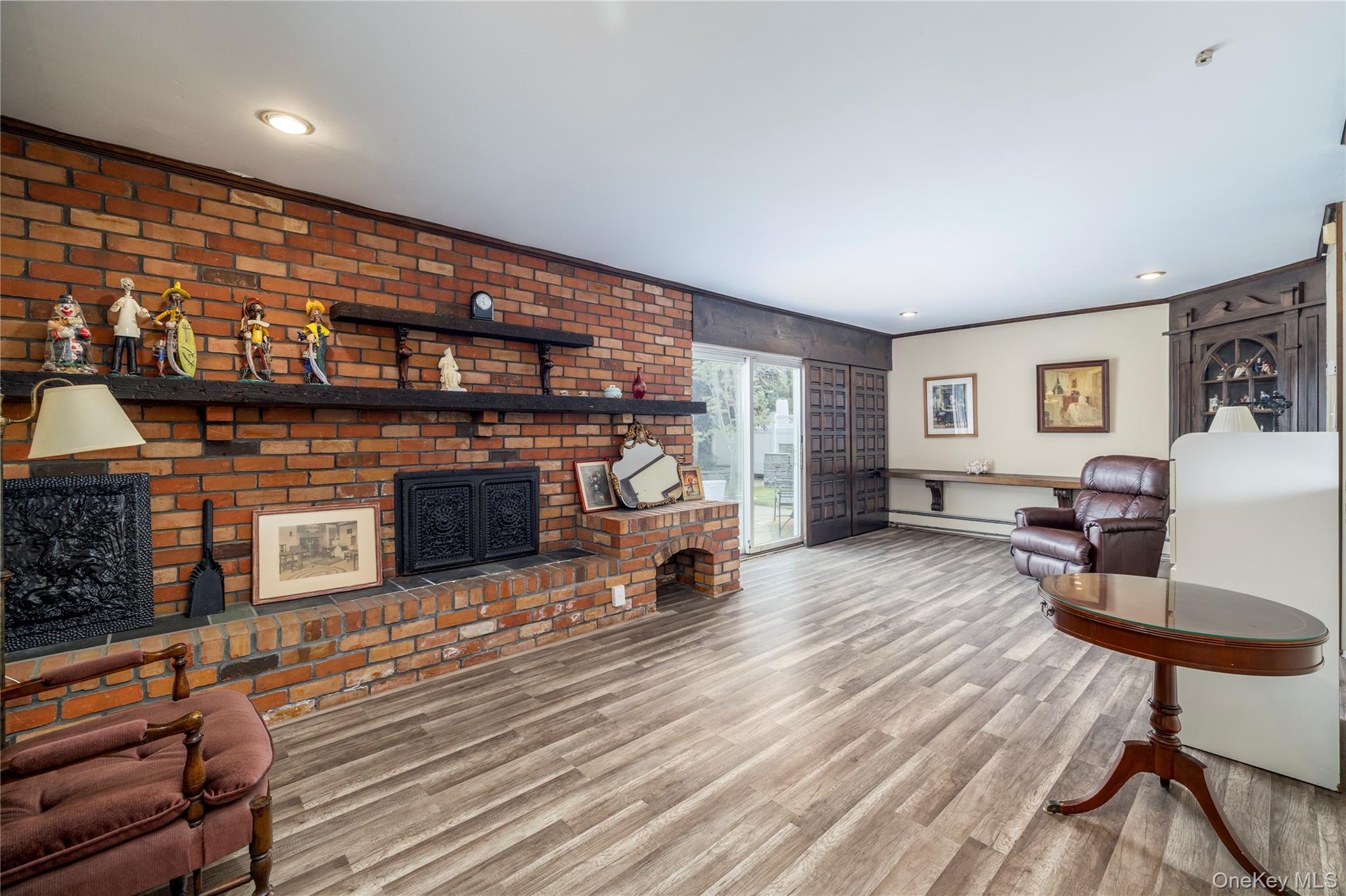 3843 Sally Lane, Oceanside, NY 11572