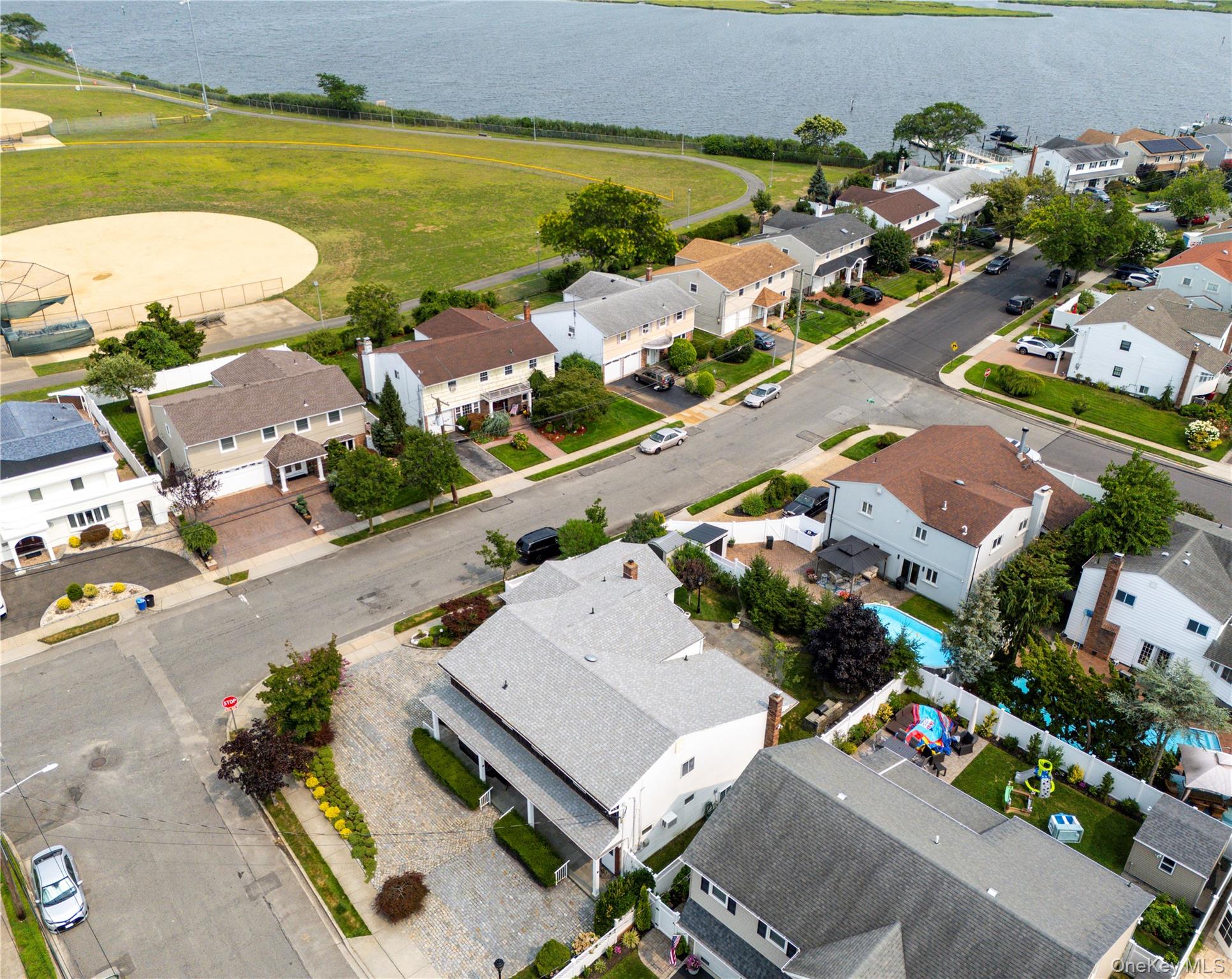 3843 Sally Lane, Oceanside, NY 11572