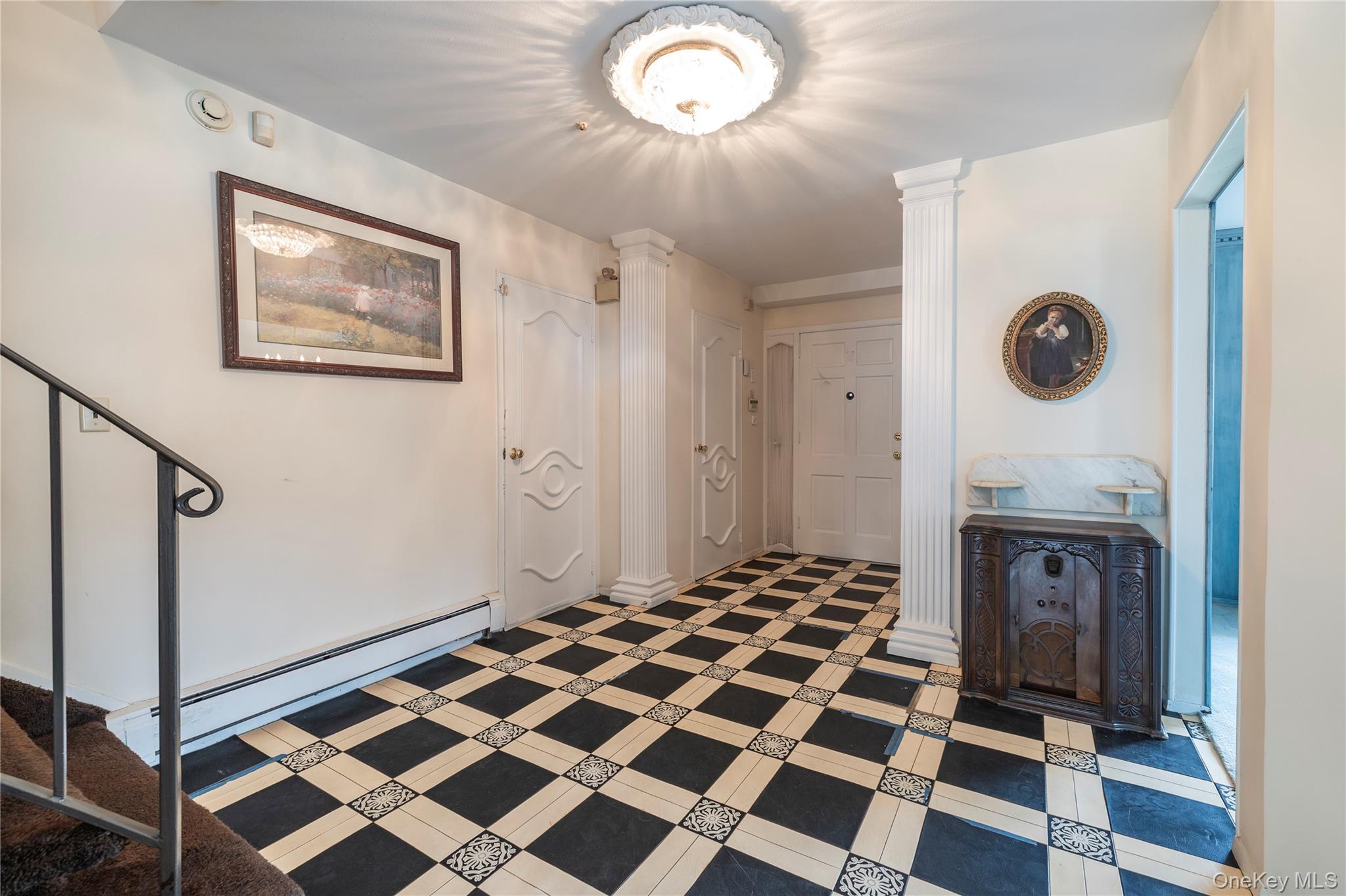 3843 Sally Lane, Oceanside, NY 11572