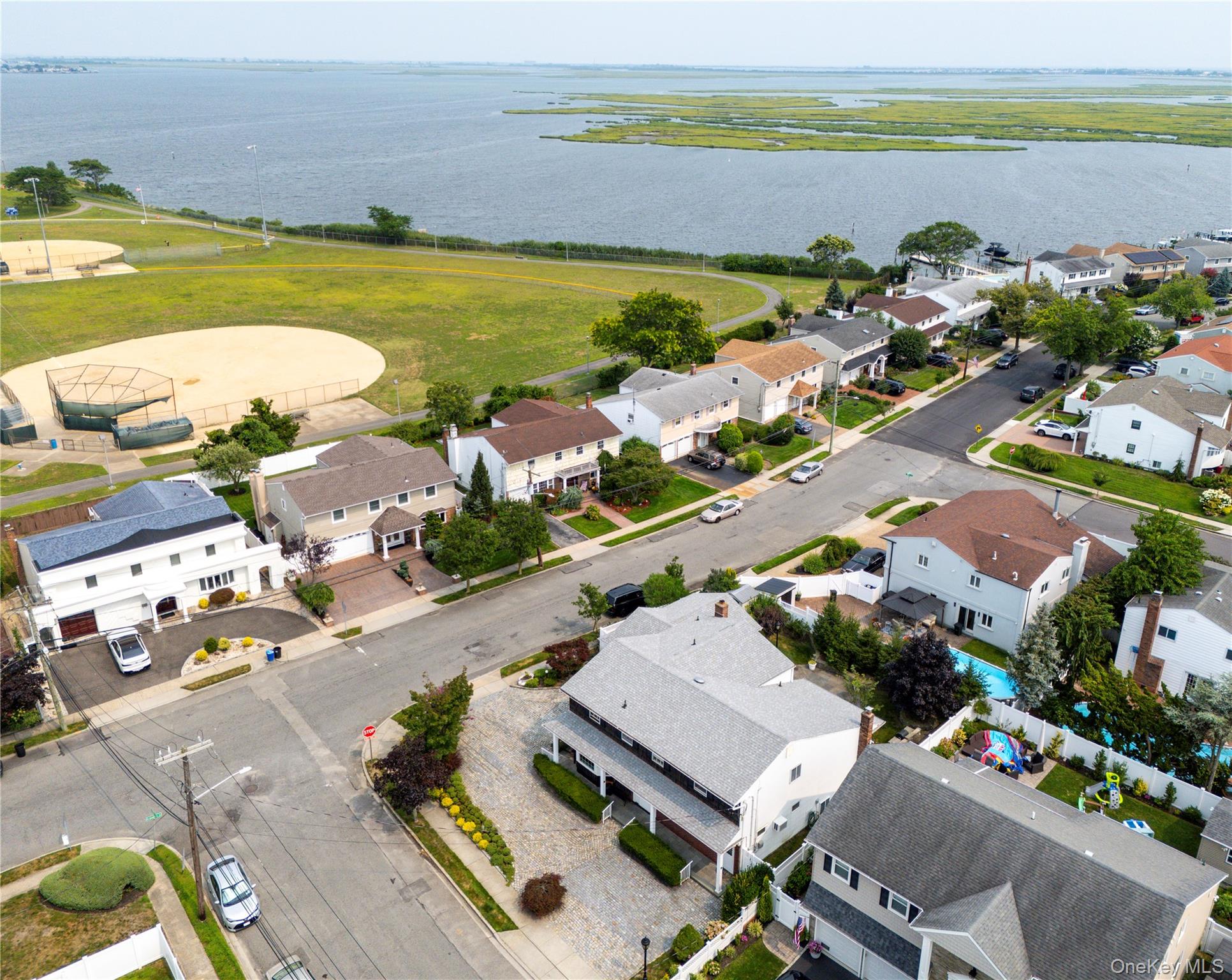 3843 Sally Lane, Oceanside, NY 11572